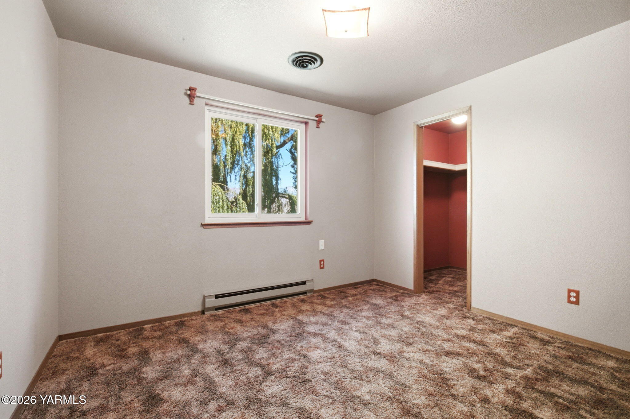 92 Keystone Ln