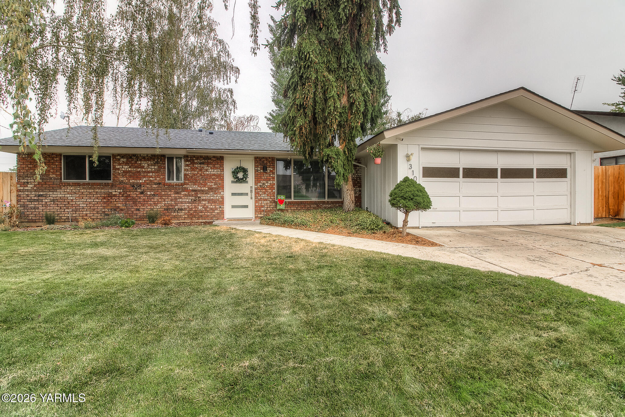 310 S 50th Ave