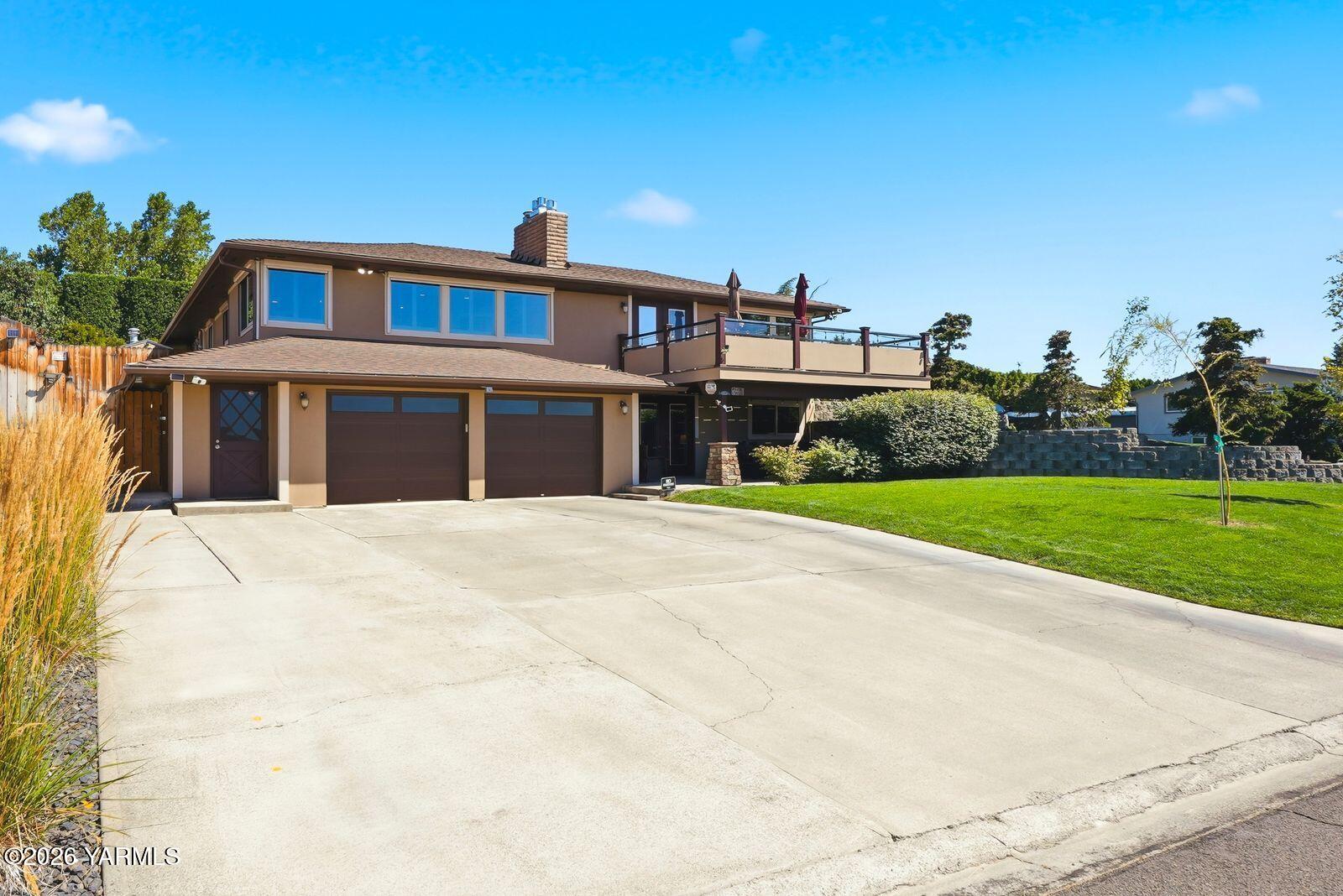 506 N 62nd Ave