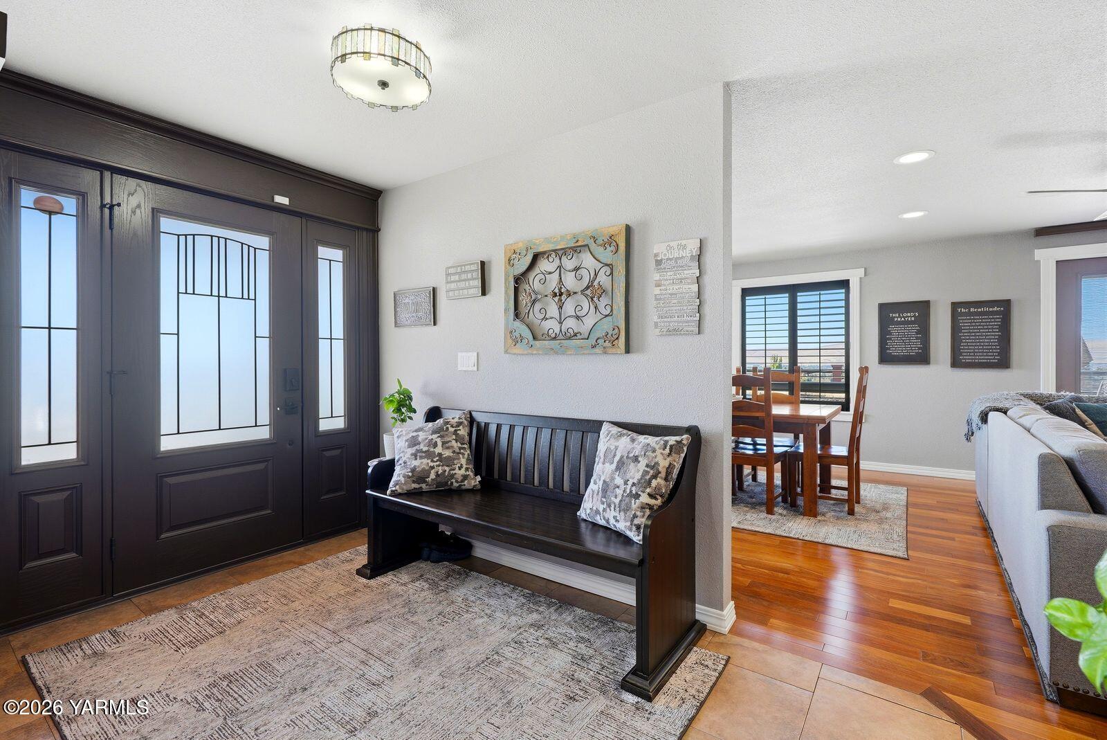 506 N 62nd Ave