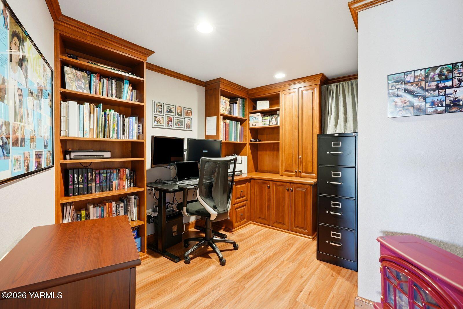 506 N 62nd Ave