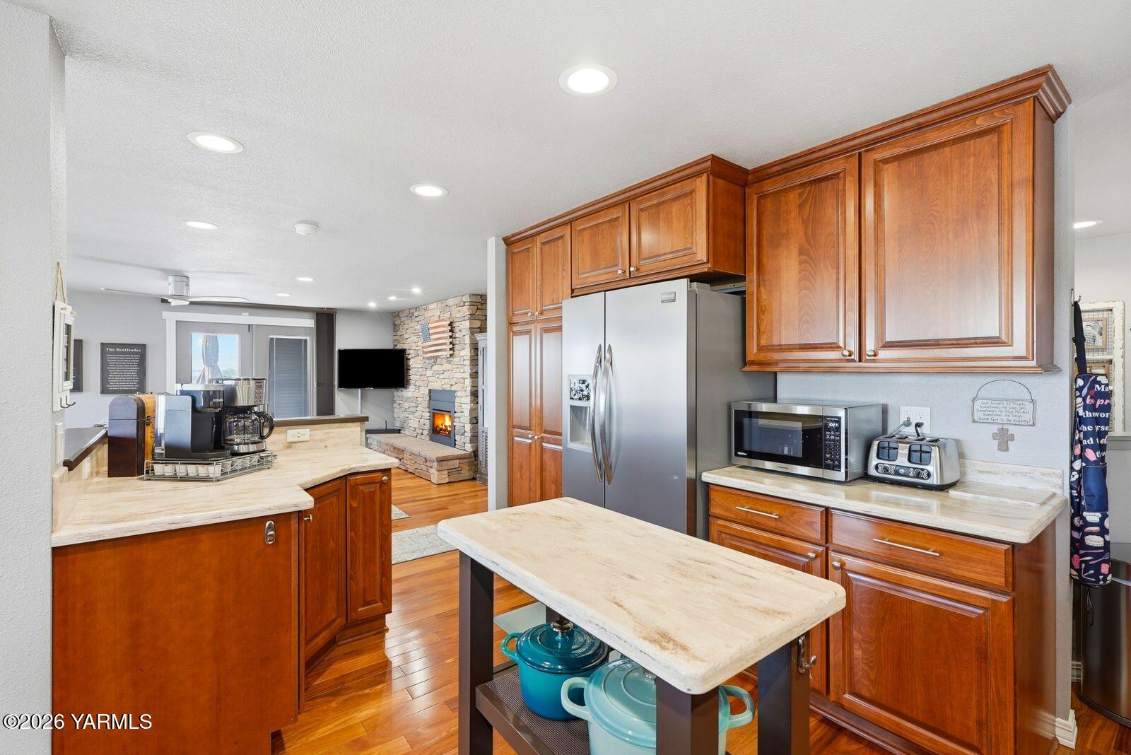 506 N 62nd Ave