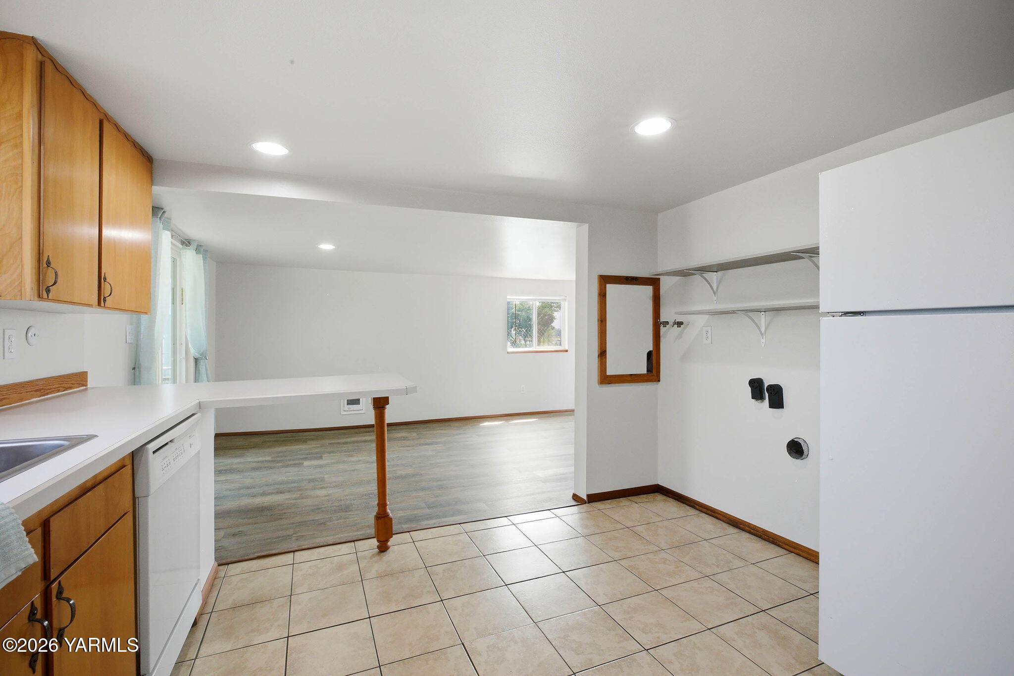 2809 S Wiley Rd