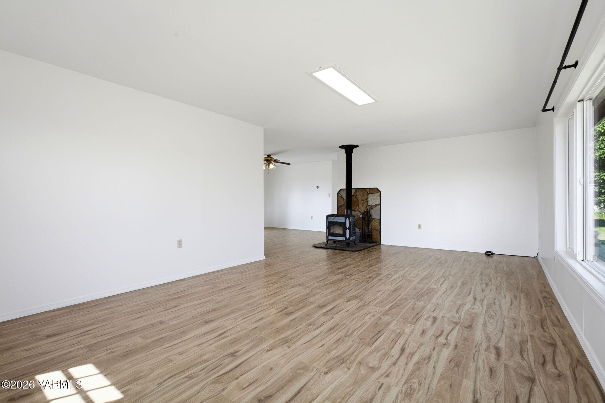 1660 Thompson Rd