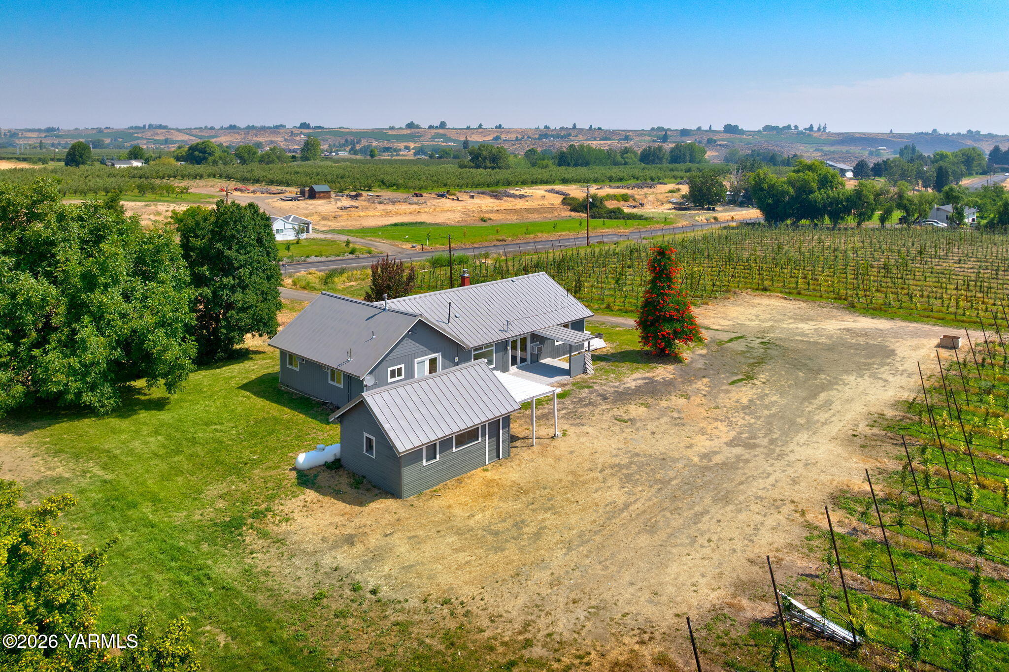 1660 Thompson Rd