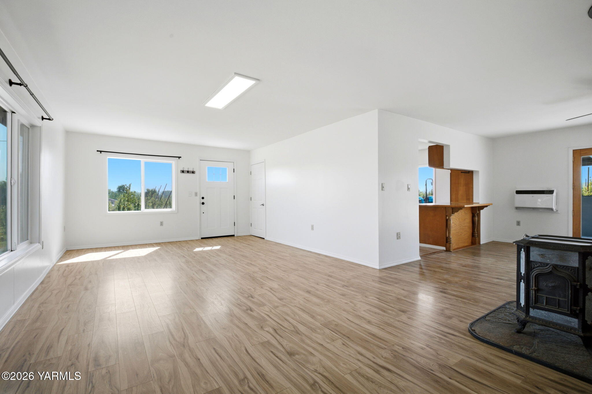 1660 Thompson Rd
