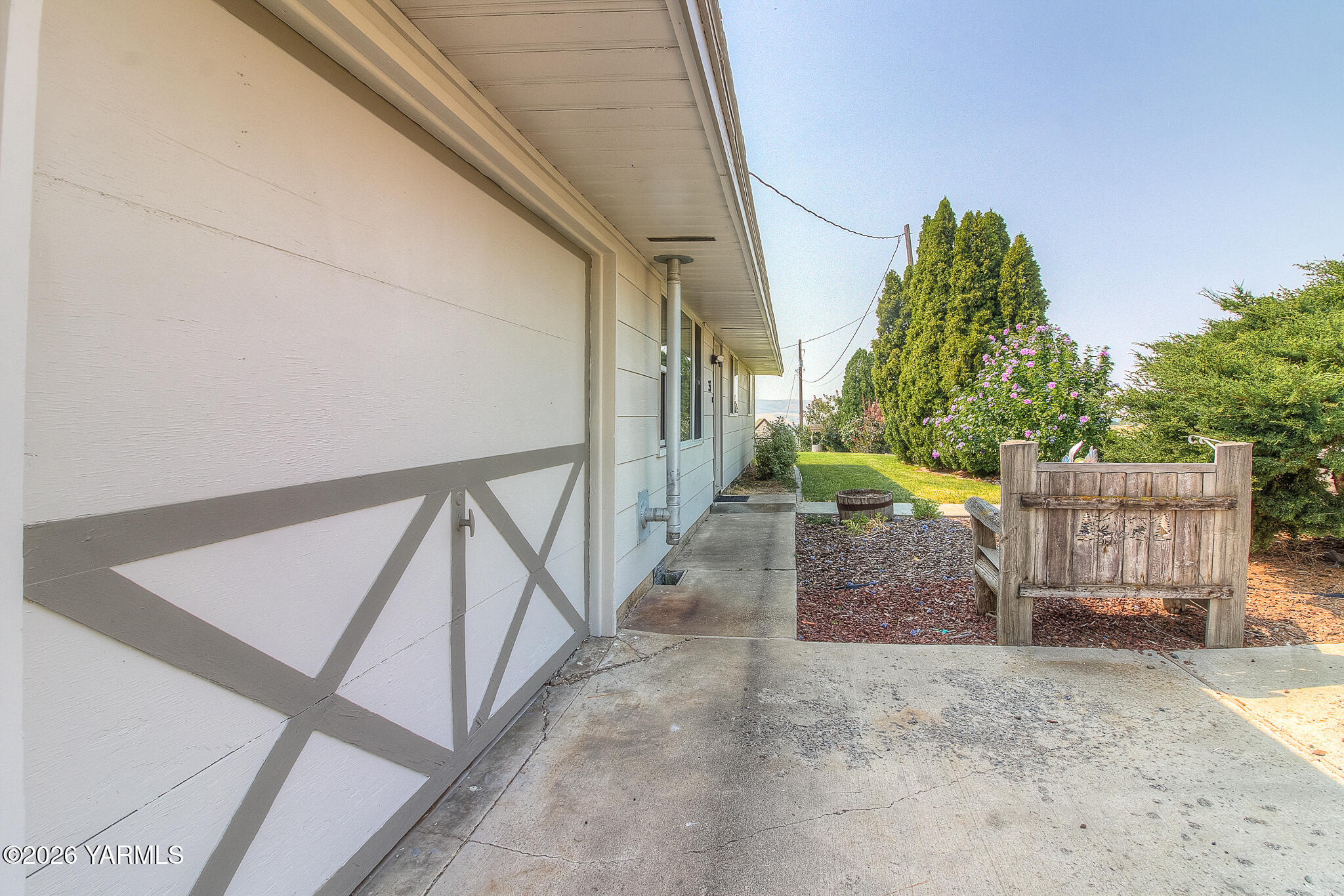 351 N Beane Rd