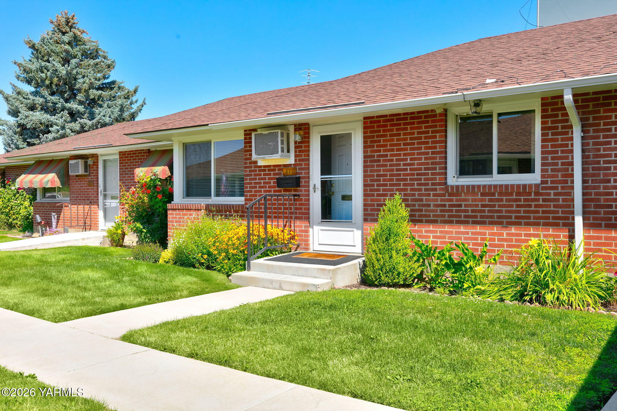 313 N 42nd Ave