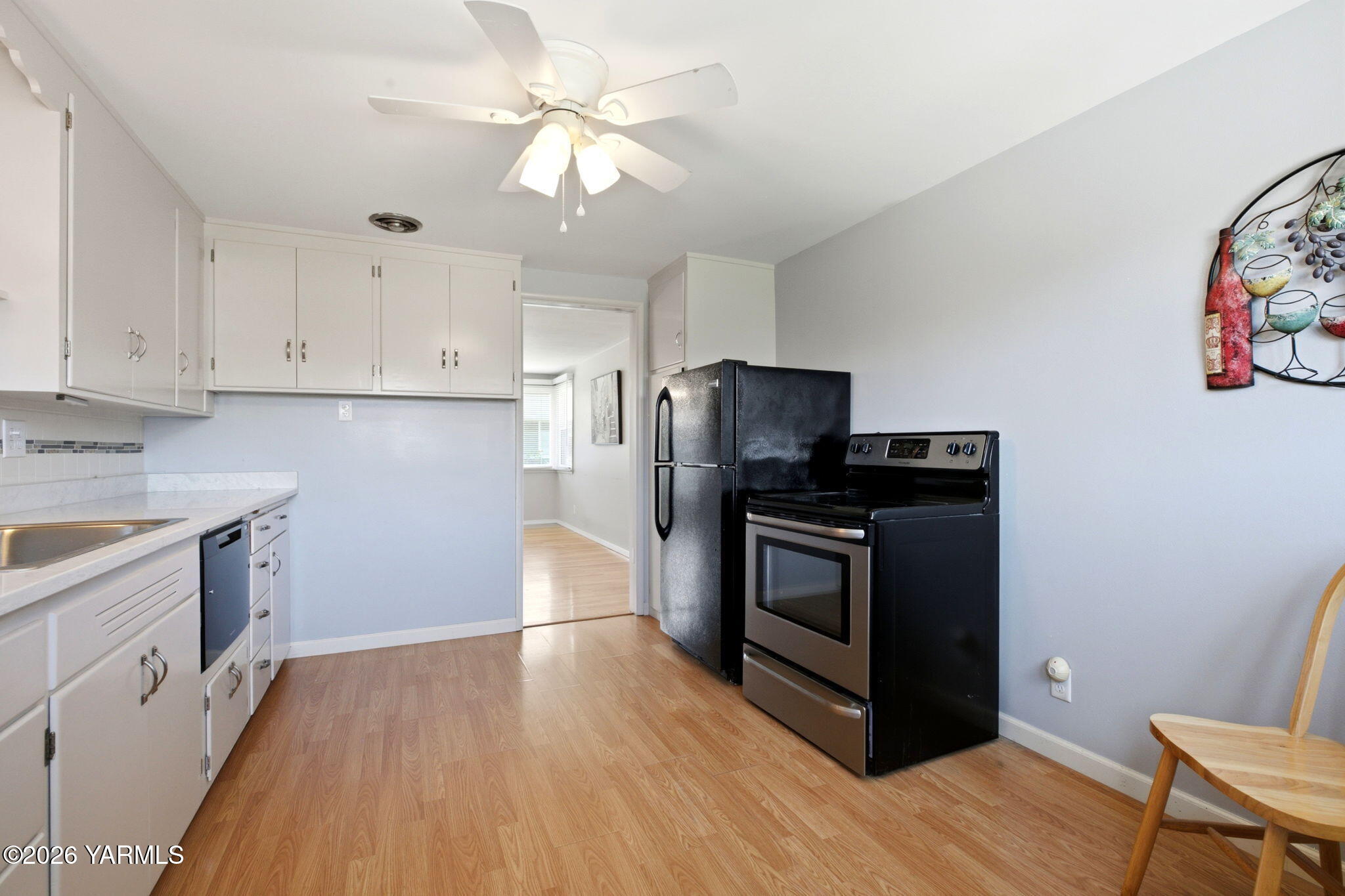 313 N 42nd Ave