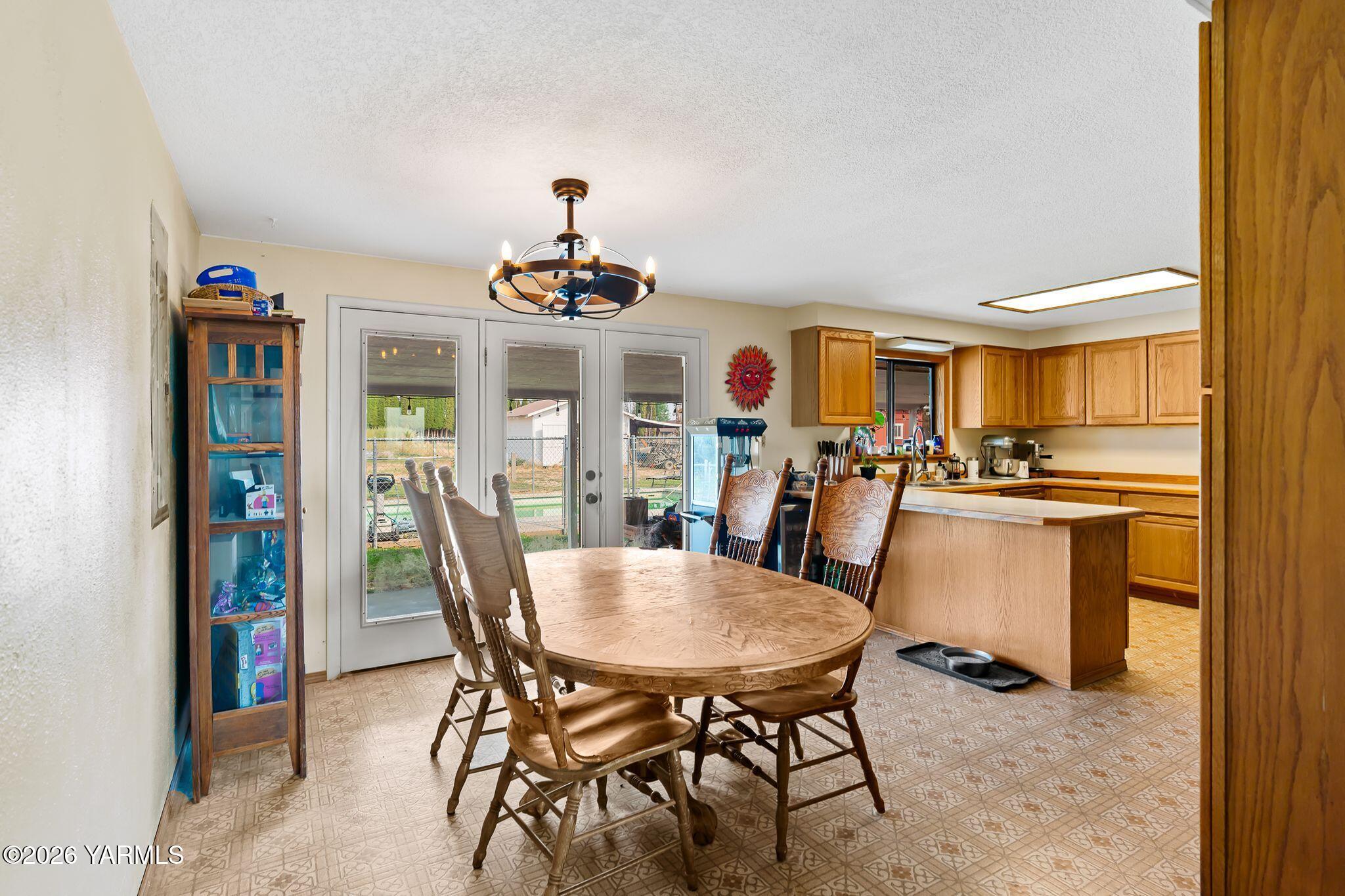 1709 Beaudry Rd