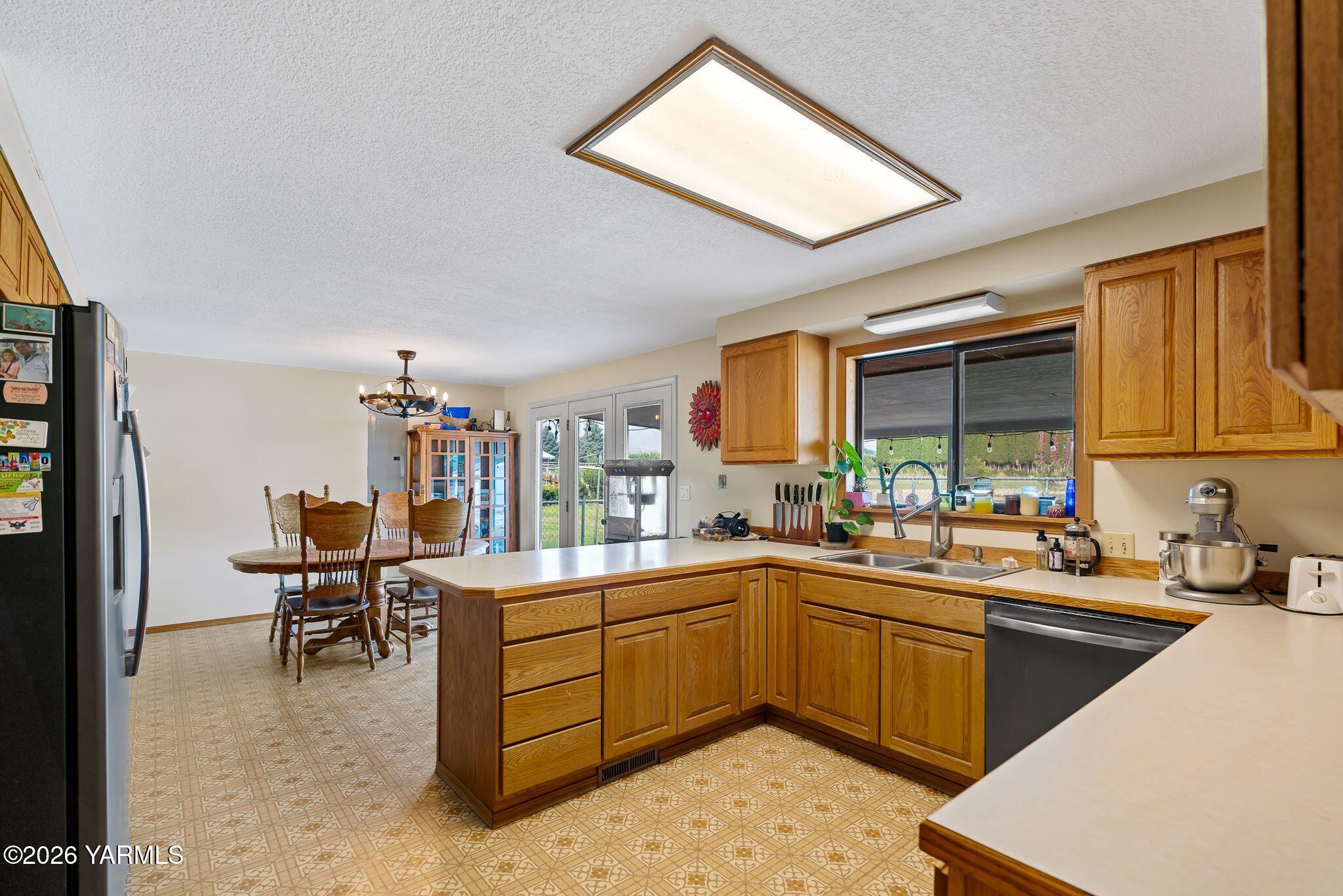 1709 Beaudry Rd