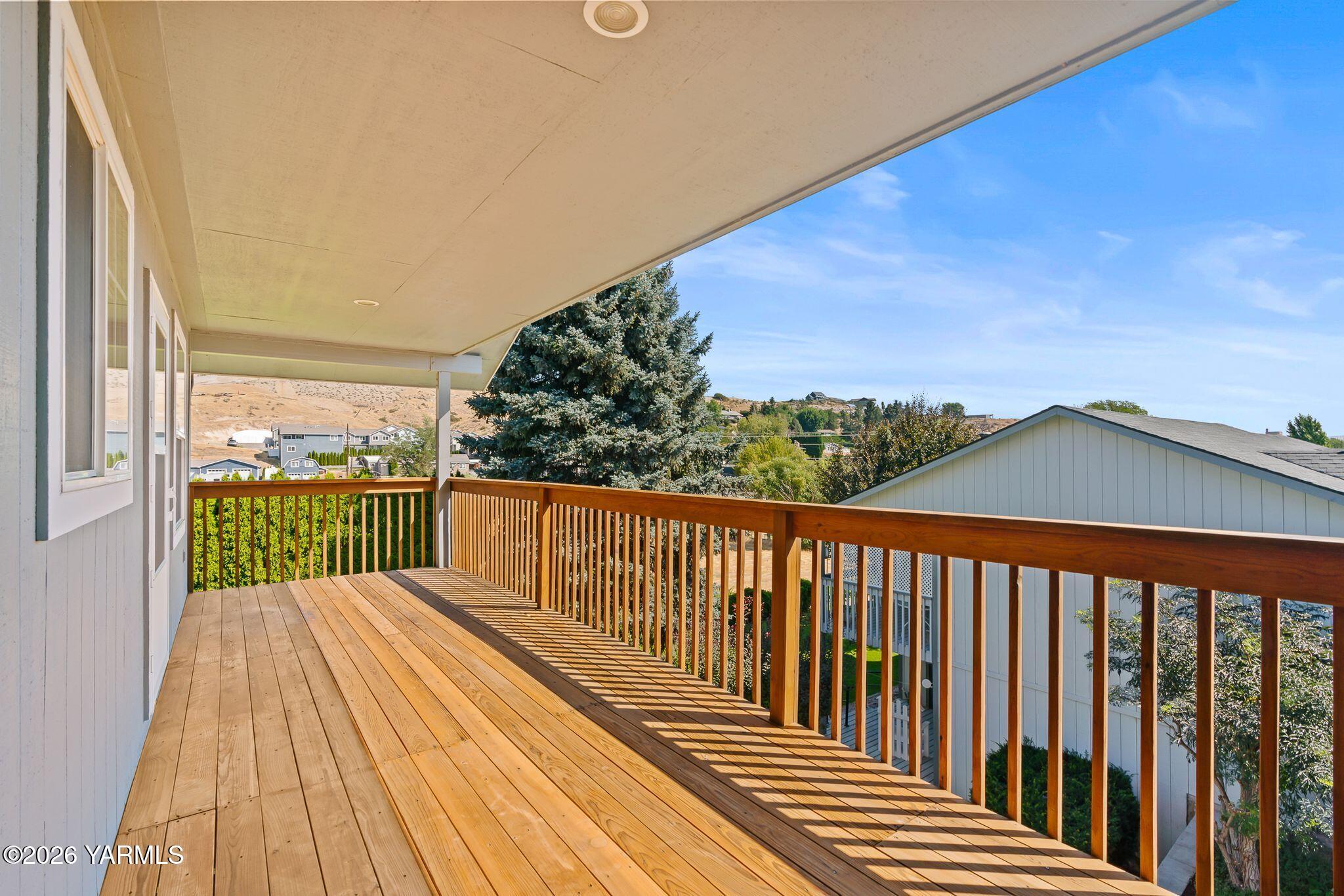 1407 W Cherry Ave