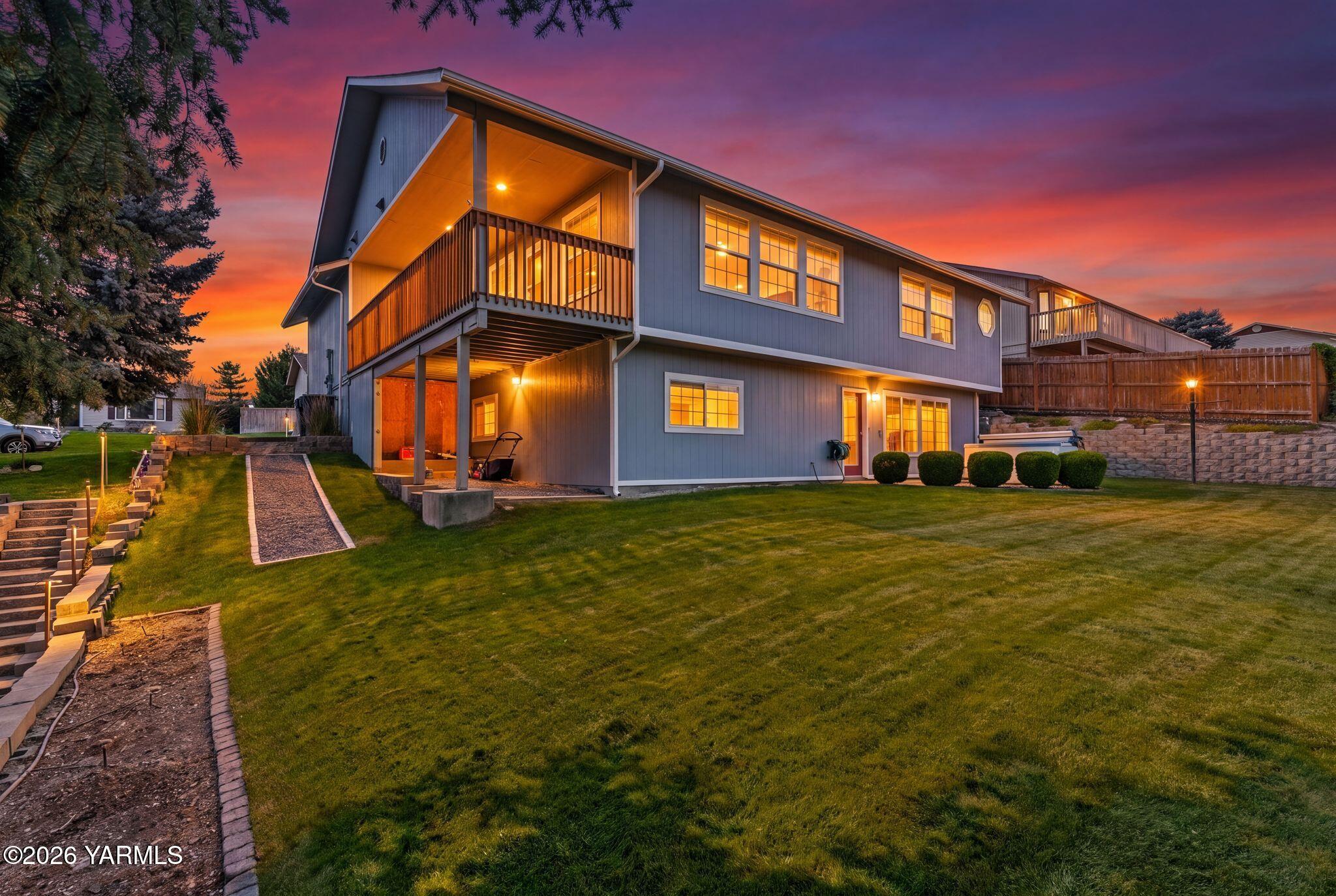 1407 W Cherry Ave