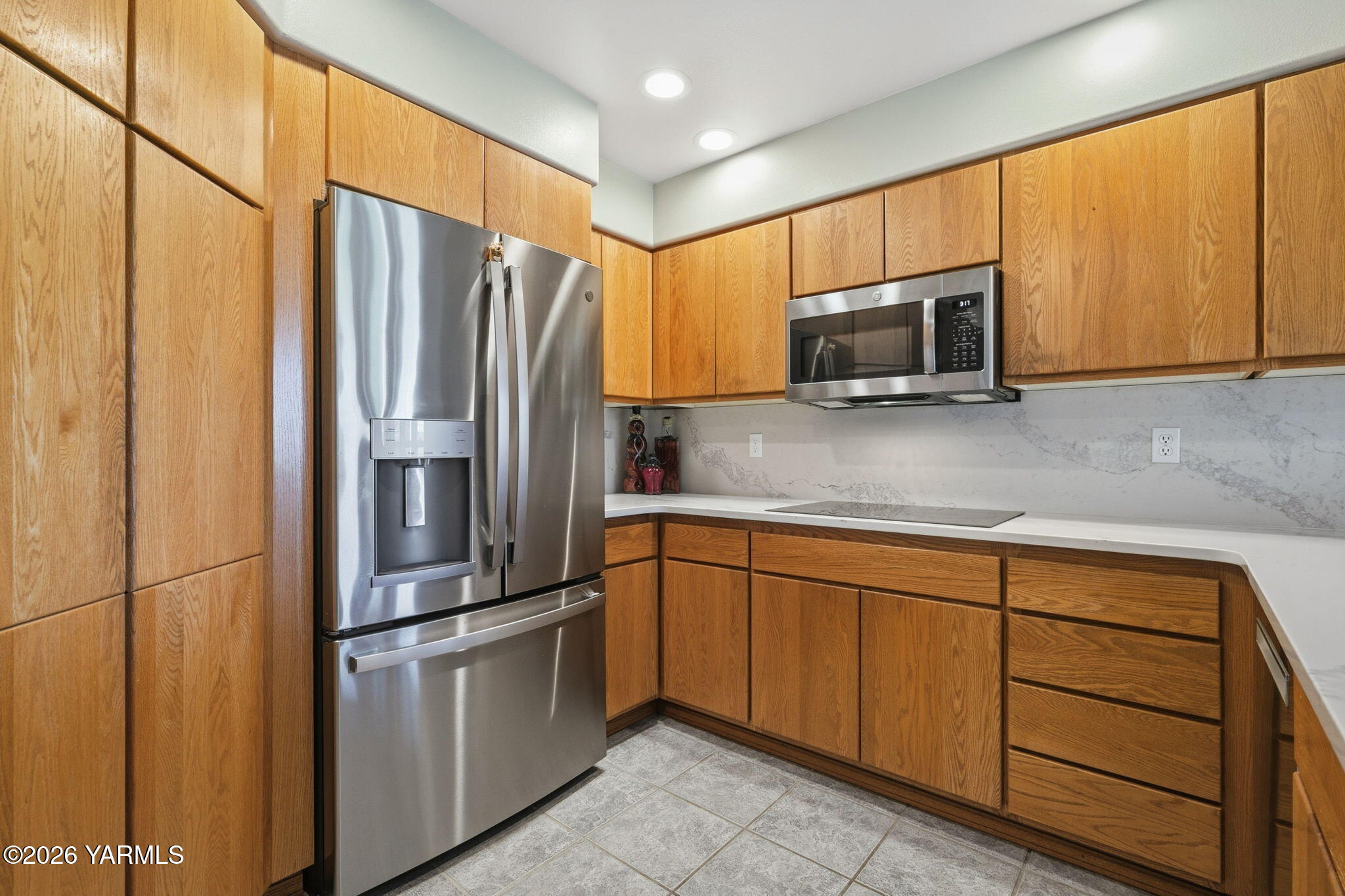 461 White Rd