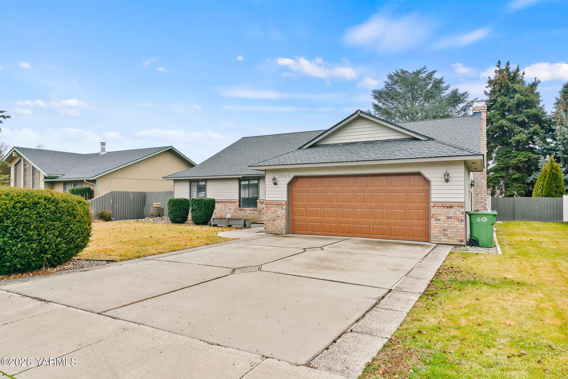 5406 Meadow Ln