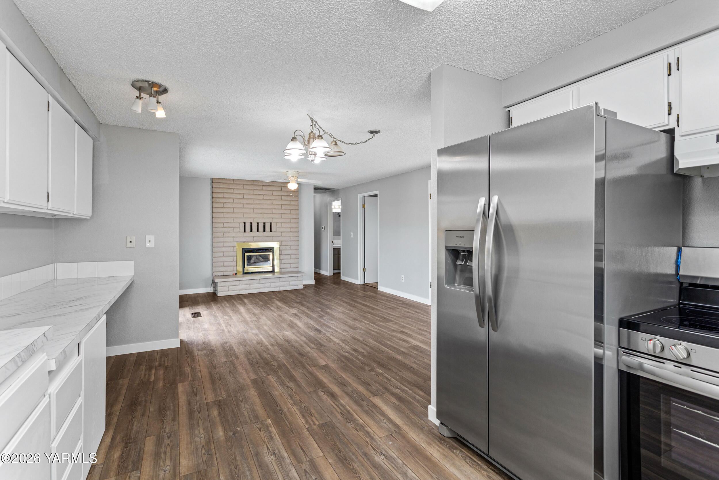 8801 Alpine Ct