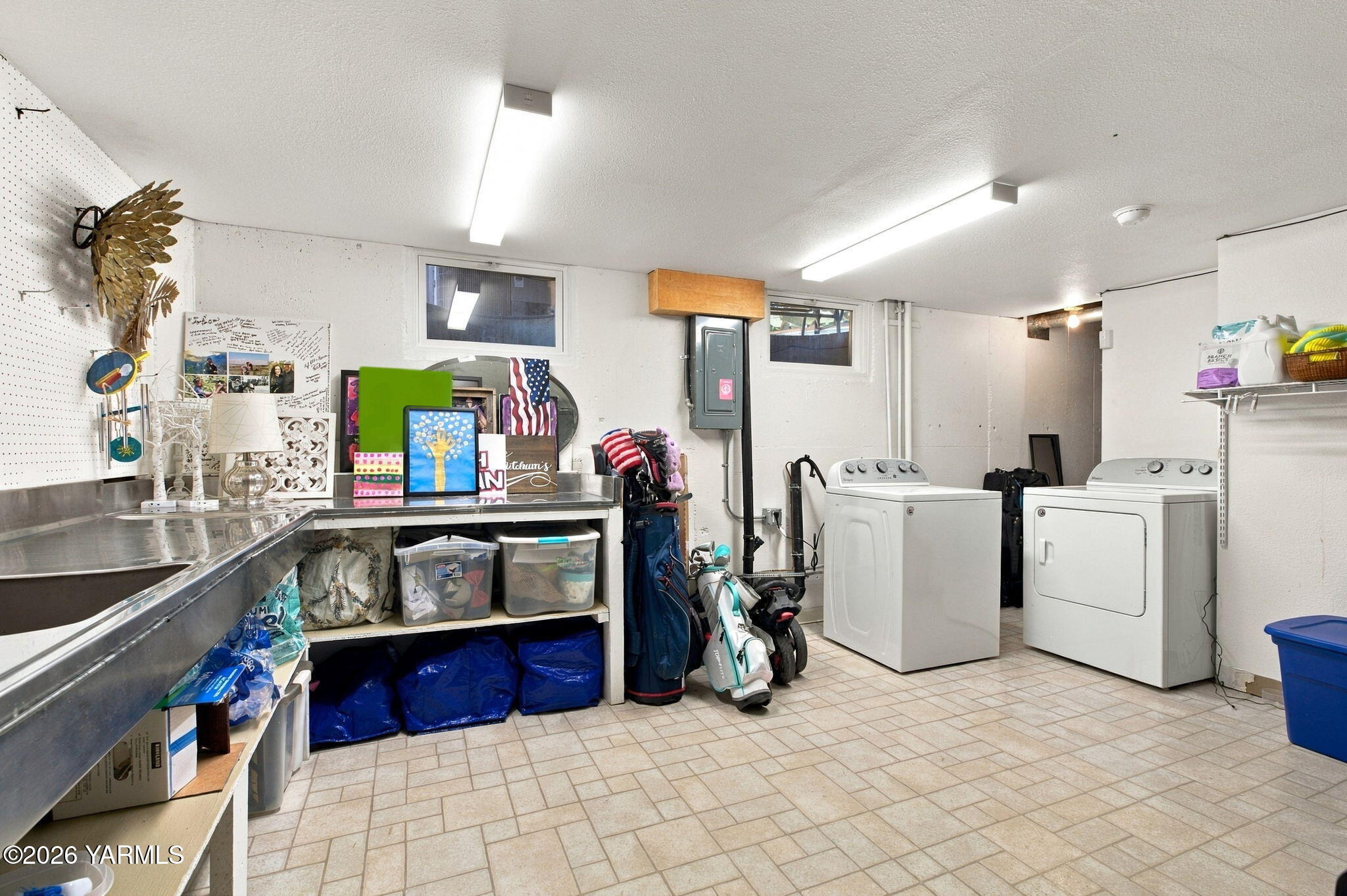 213 N 29th Ave
