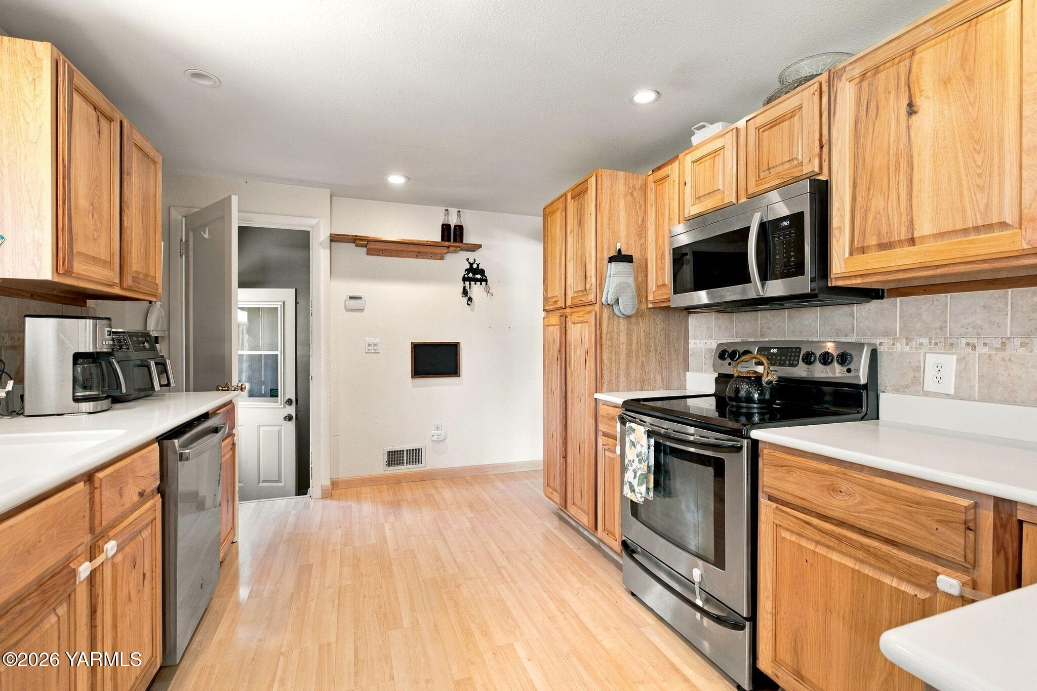 213 N 29th Ave