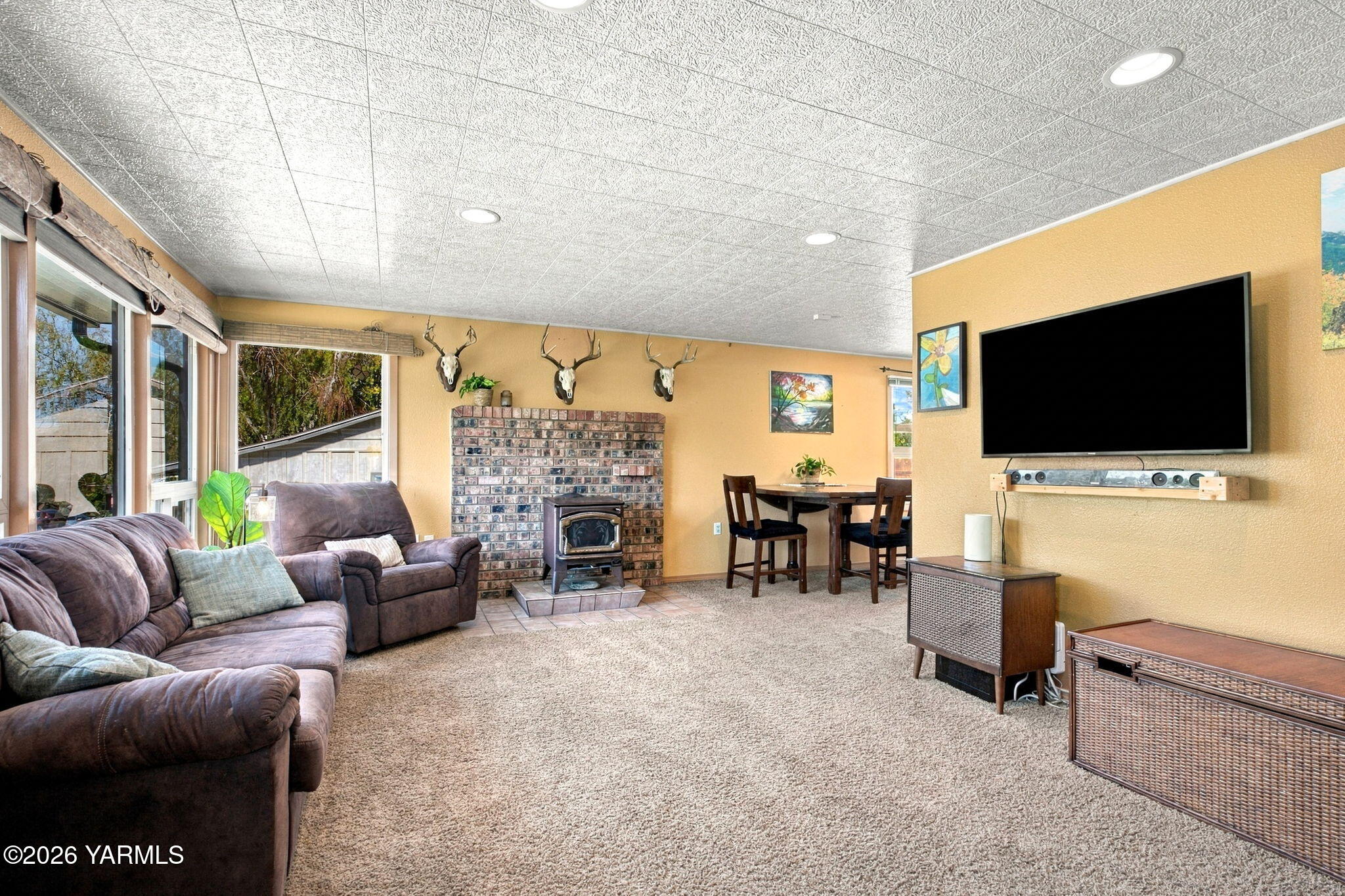 213 N 29th Ave