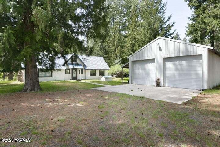 90 Jefferson Rd