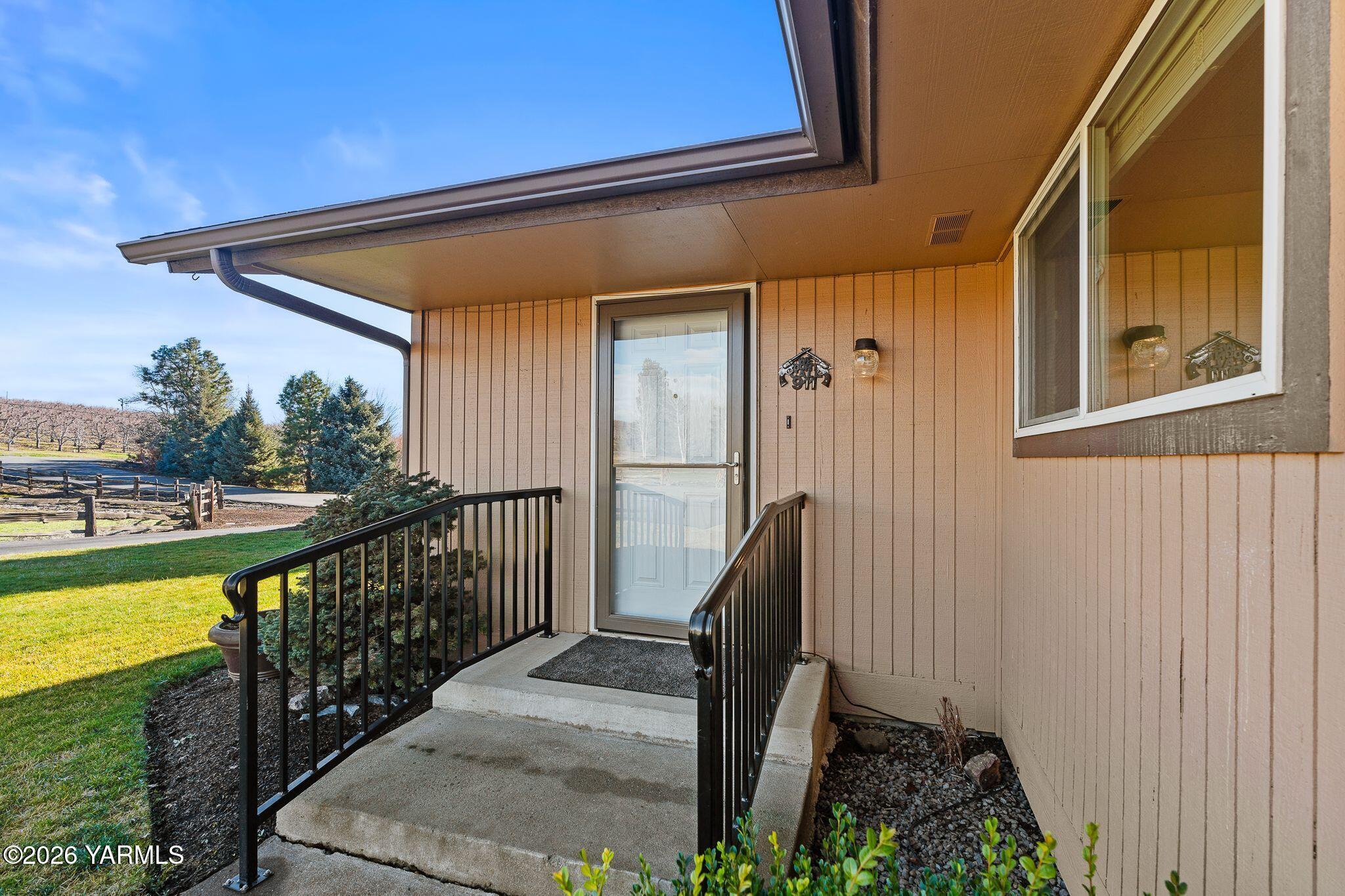 142 Pleasant Valley Rd