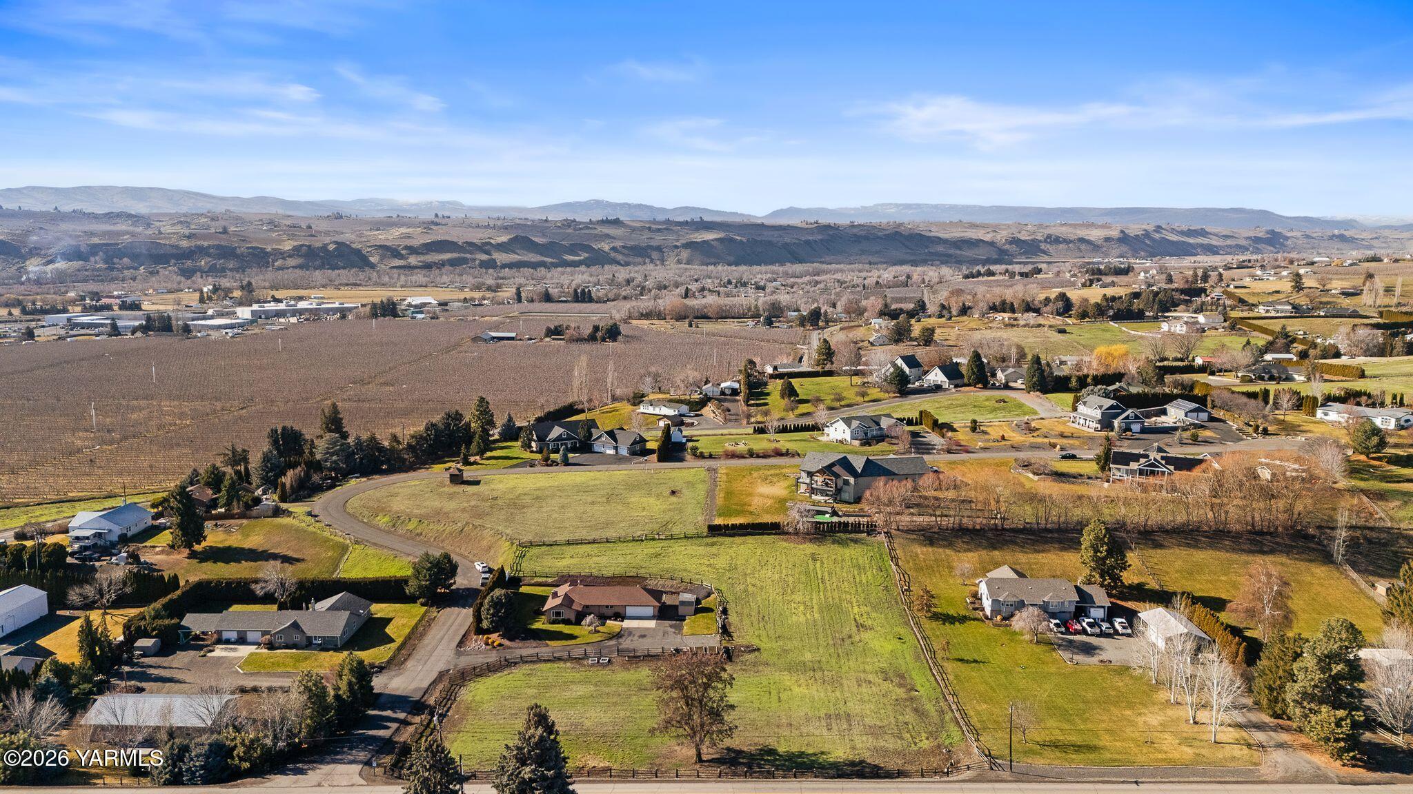 142 Pleasant Valley Rd