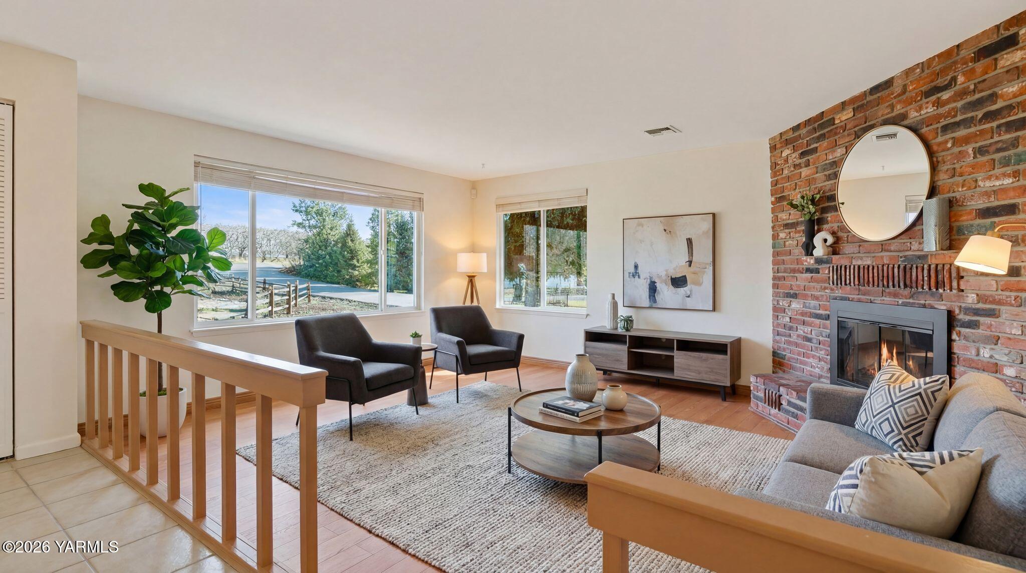 142 Pleasant Valley Rd