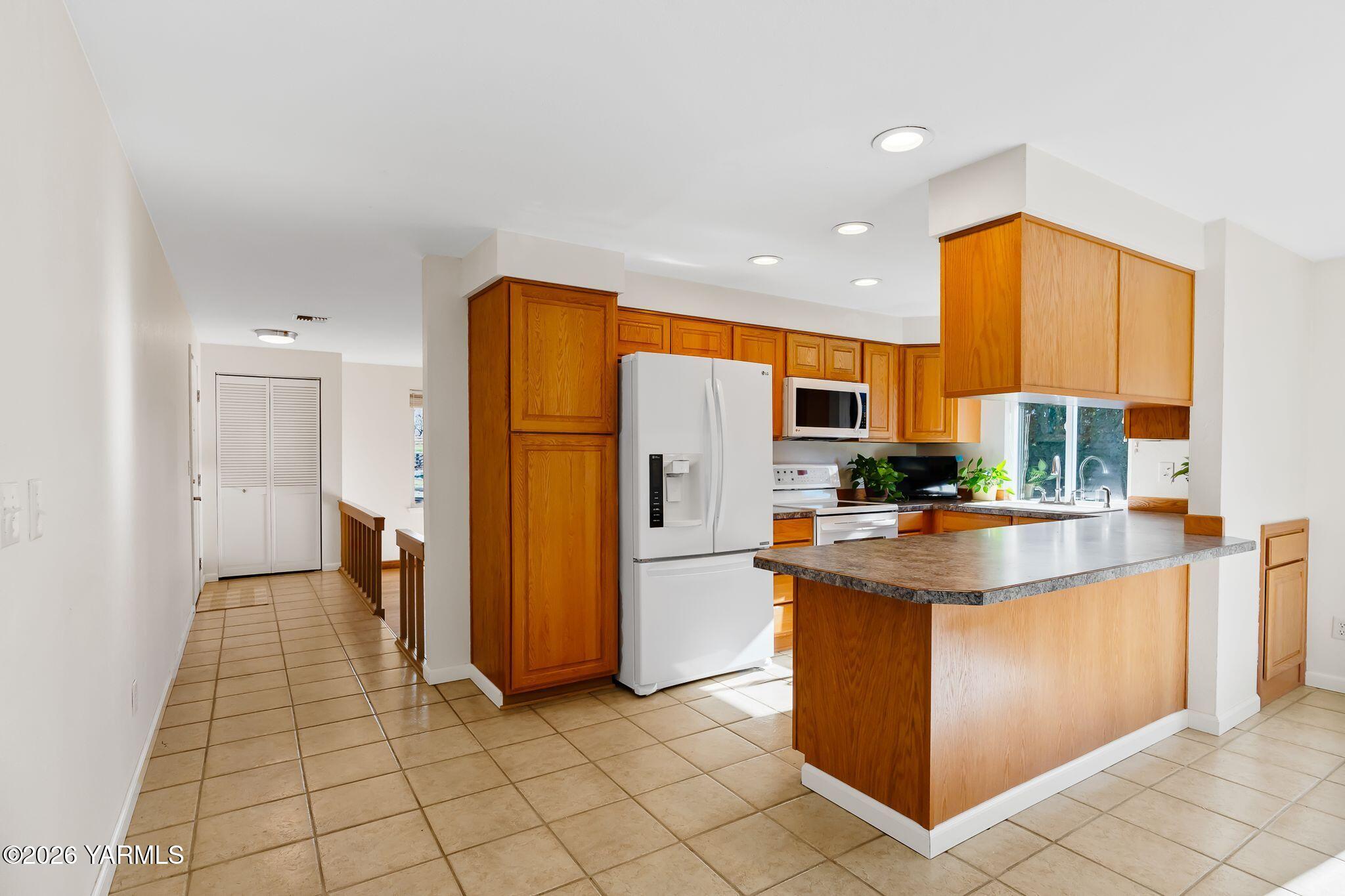 142 Pleasant Valley Rd