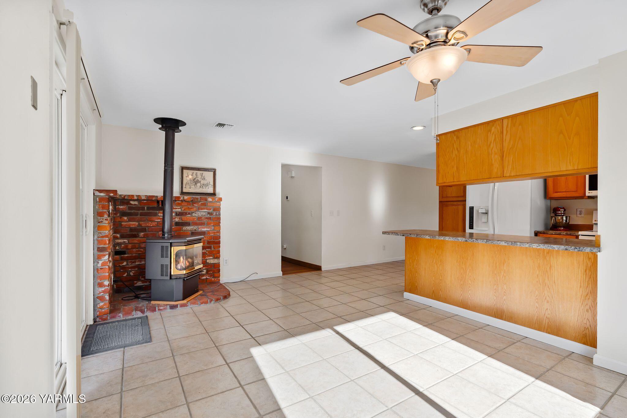 142 Pleasant Valley Rd