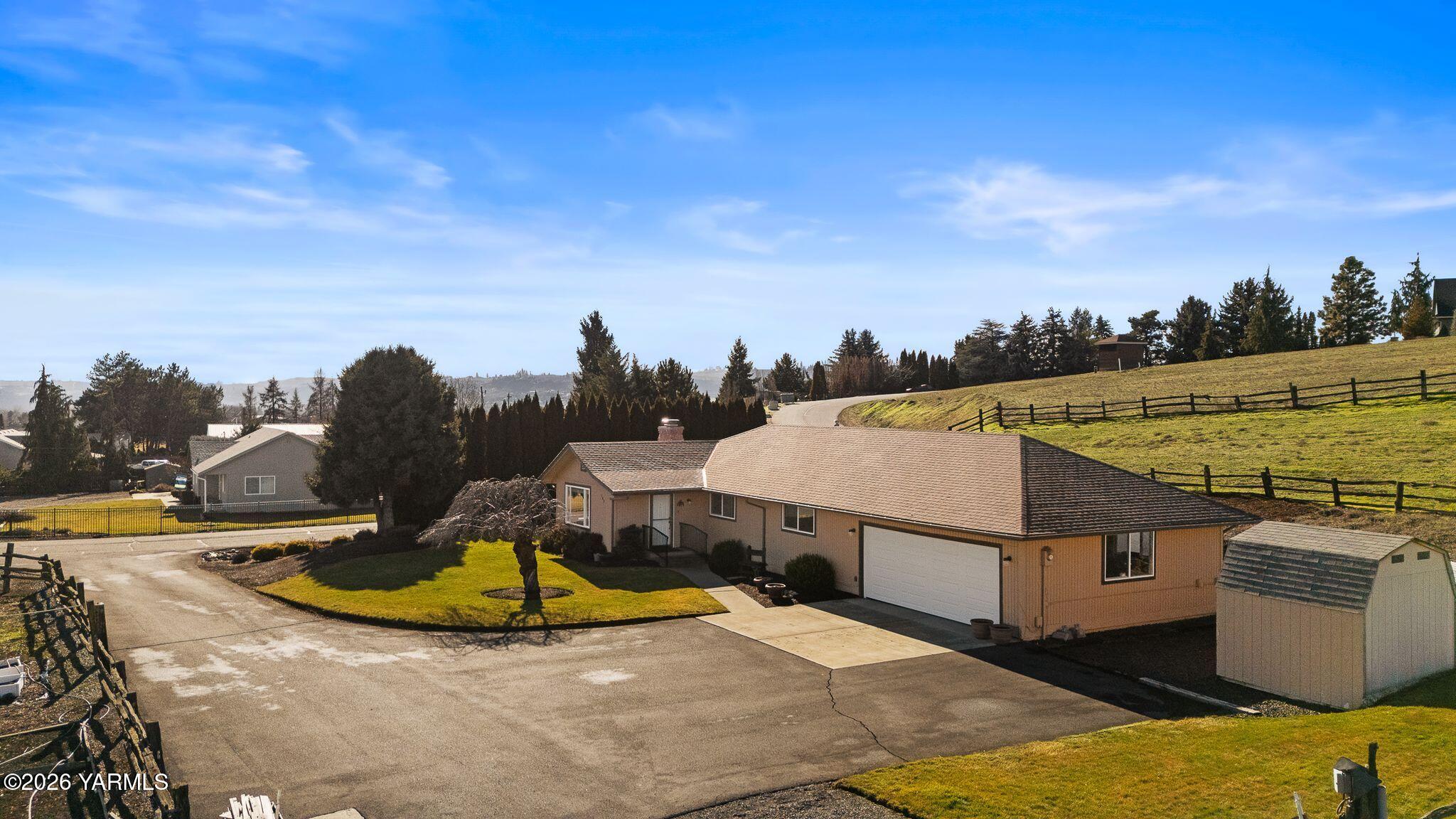 142 Pleasant Valley Rd