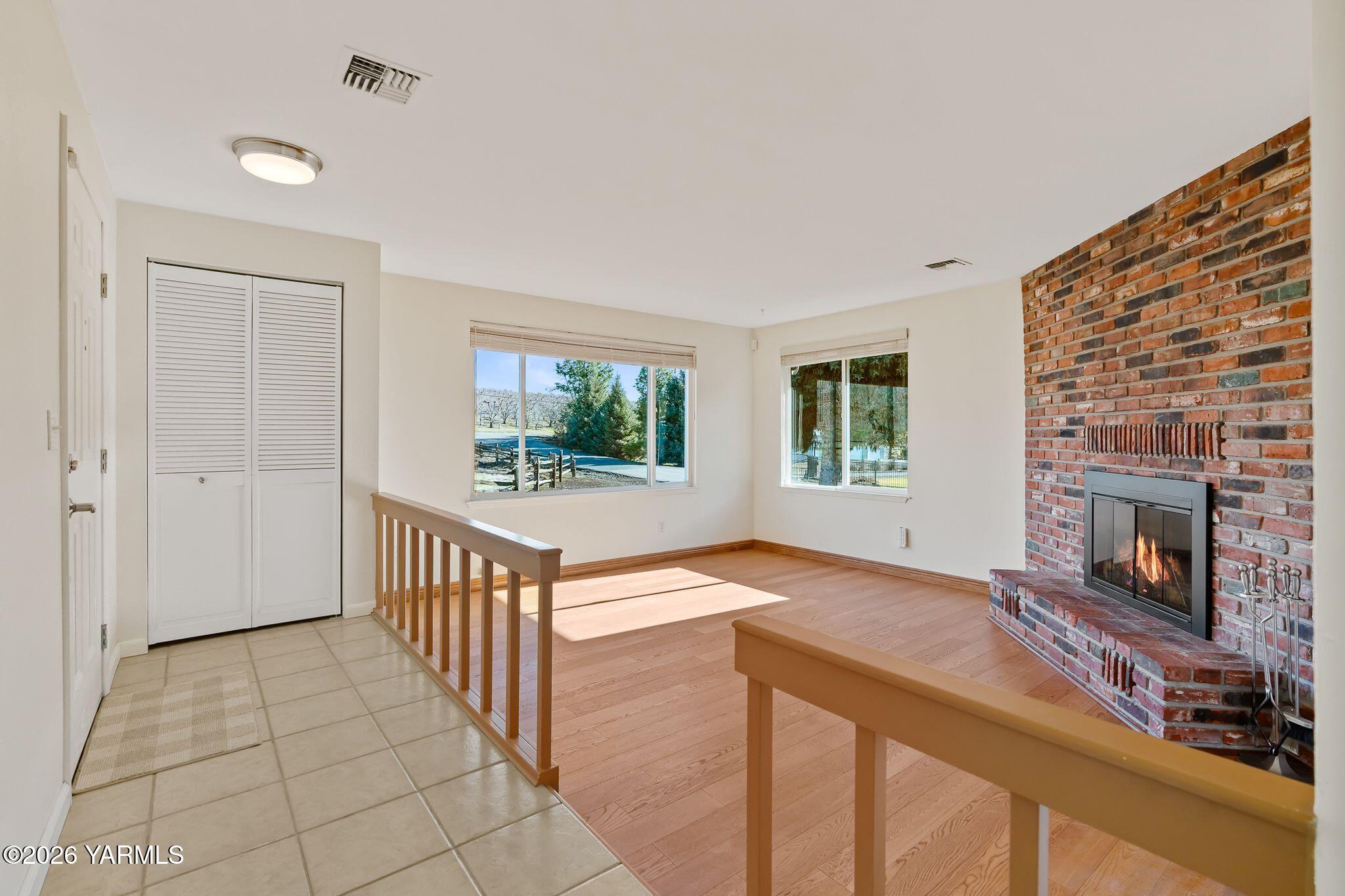 142 Pleasant Valley Rd