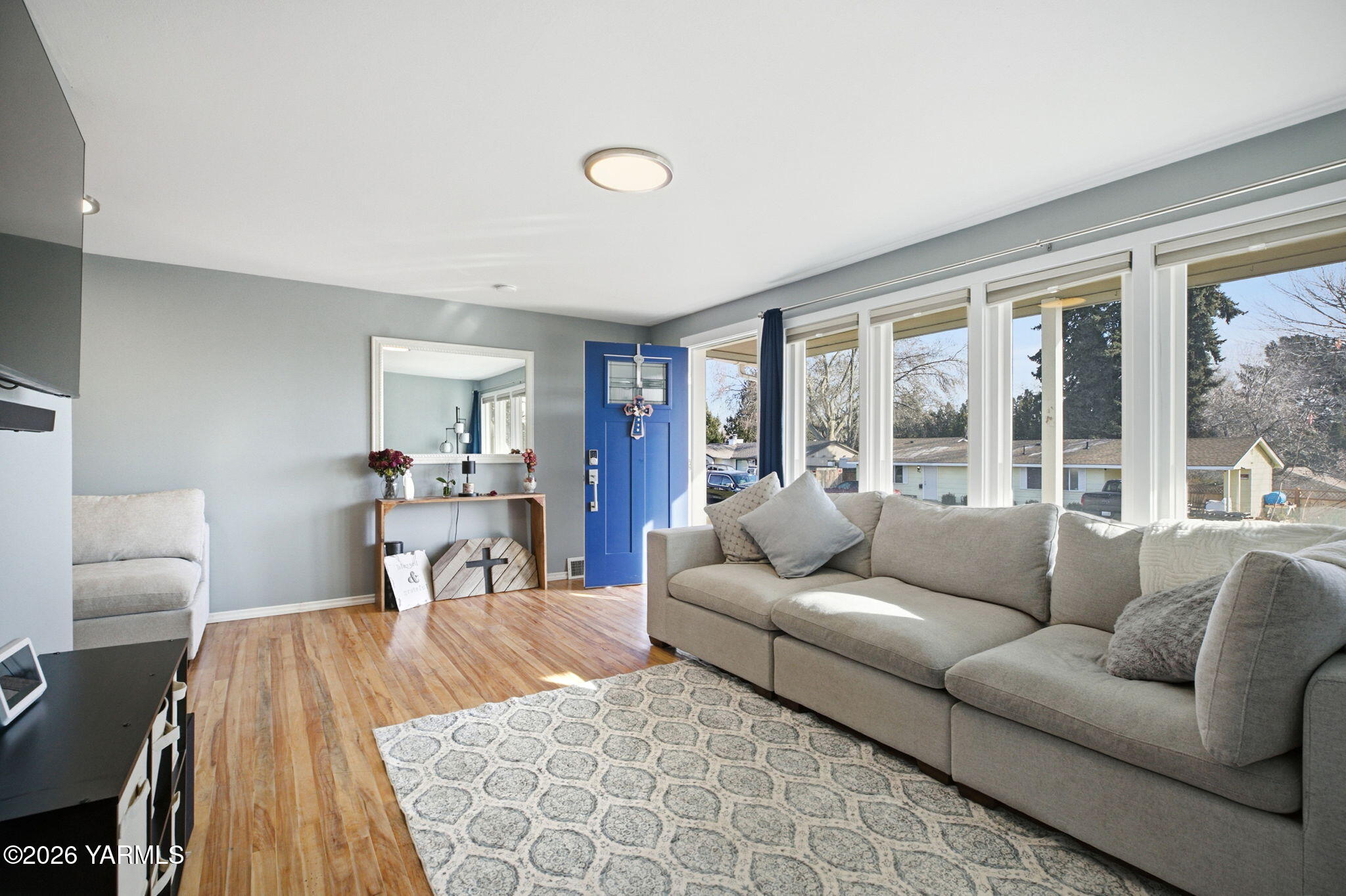 920 S 30th Ave
