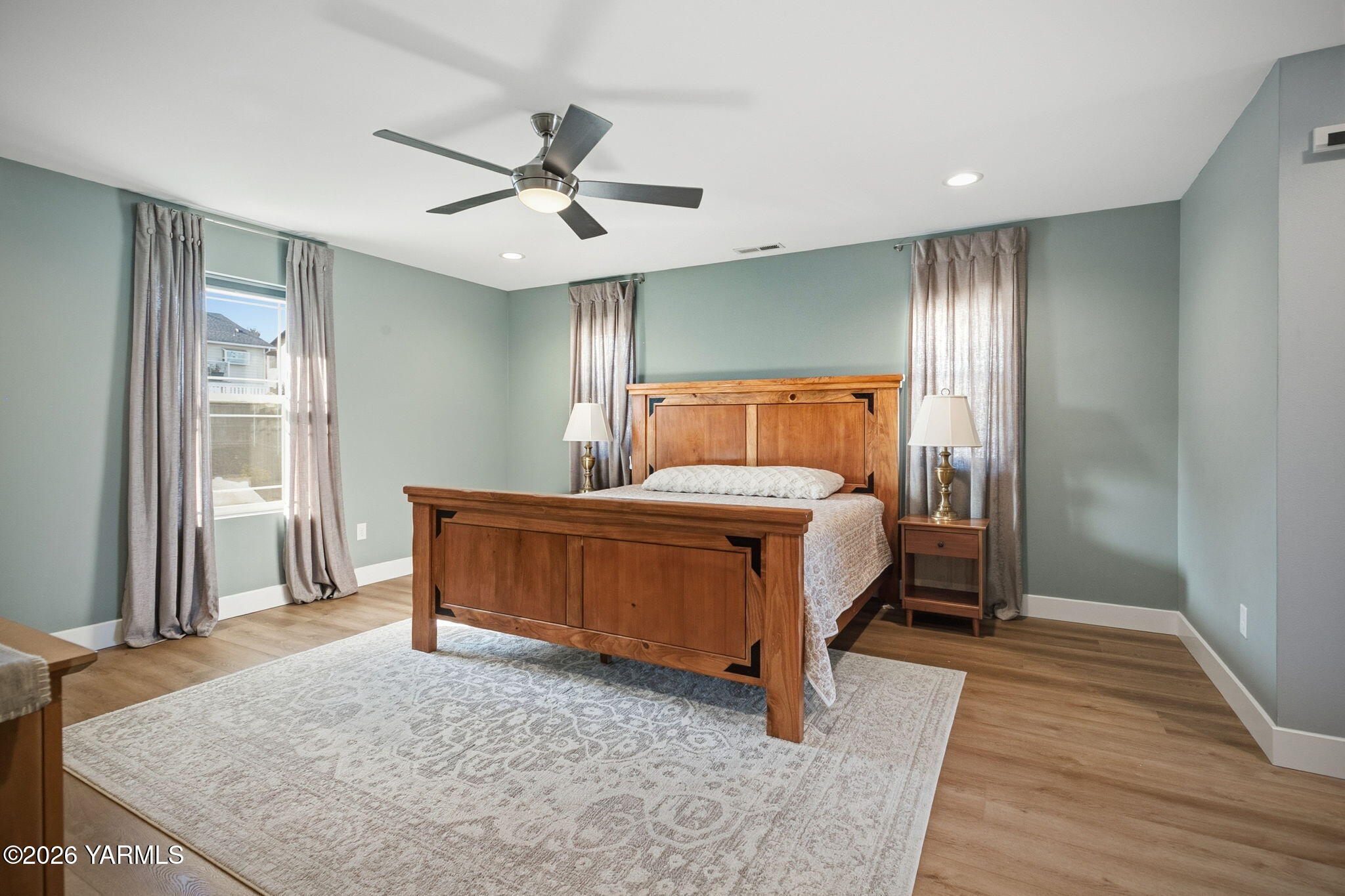 126 Lyle Loop Rd