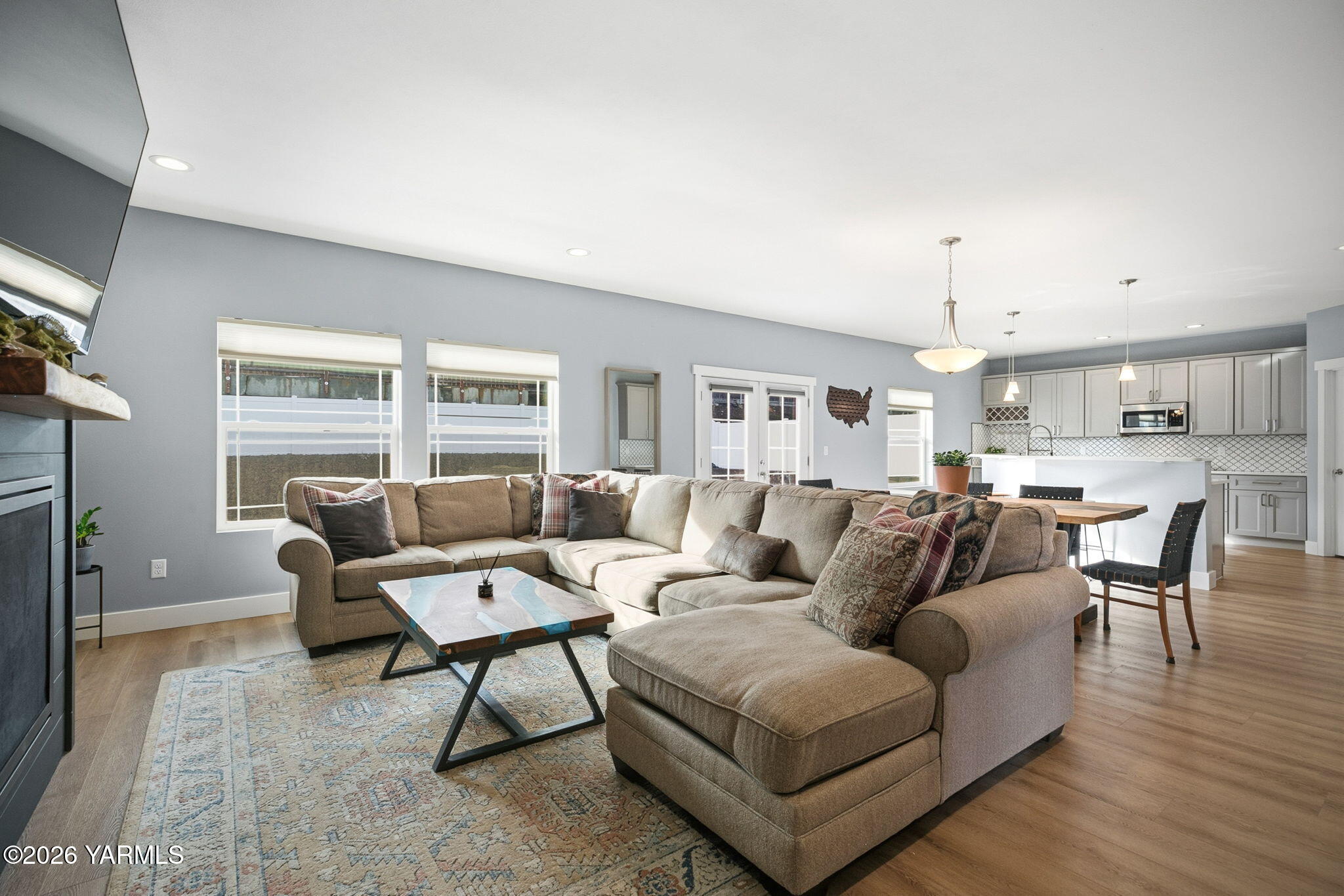 126 Lyle Loop Rd