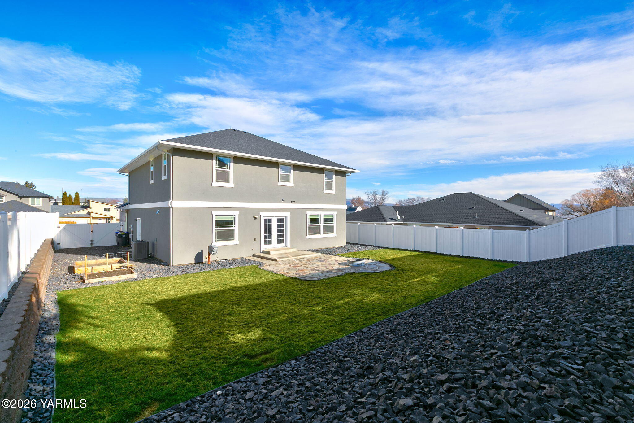 126 Lyle Loop Rd