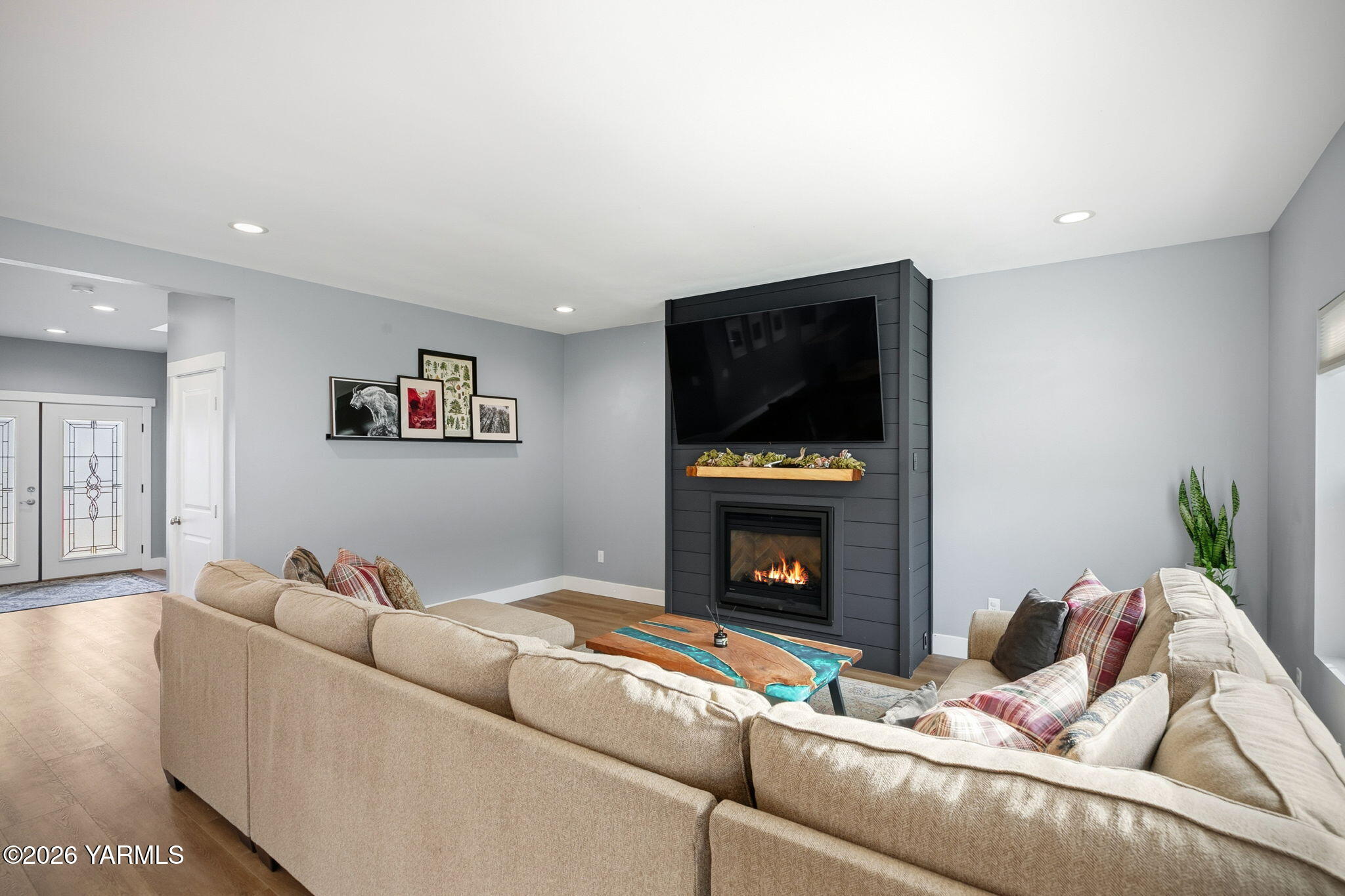 126 Lyle Loop Rd