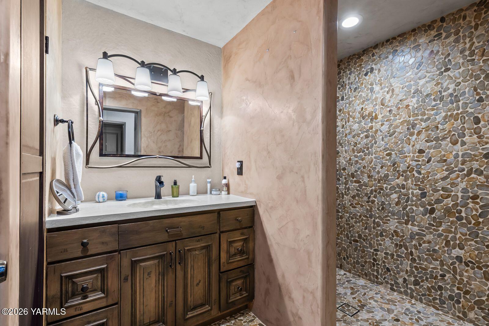 3111 Ponderosa Pl Unit: 12