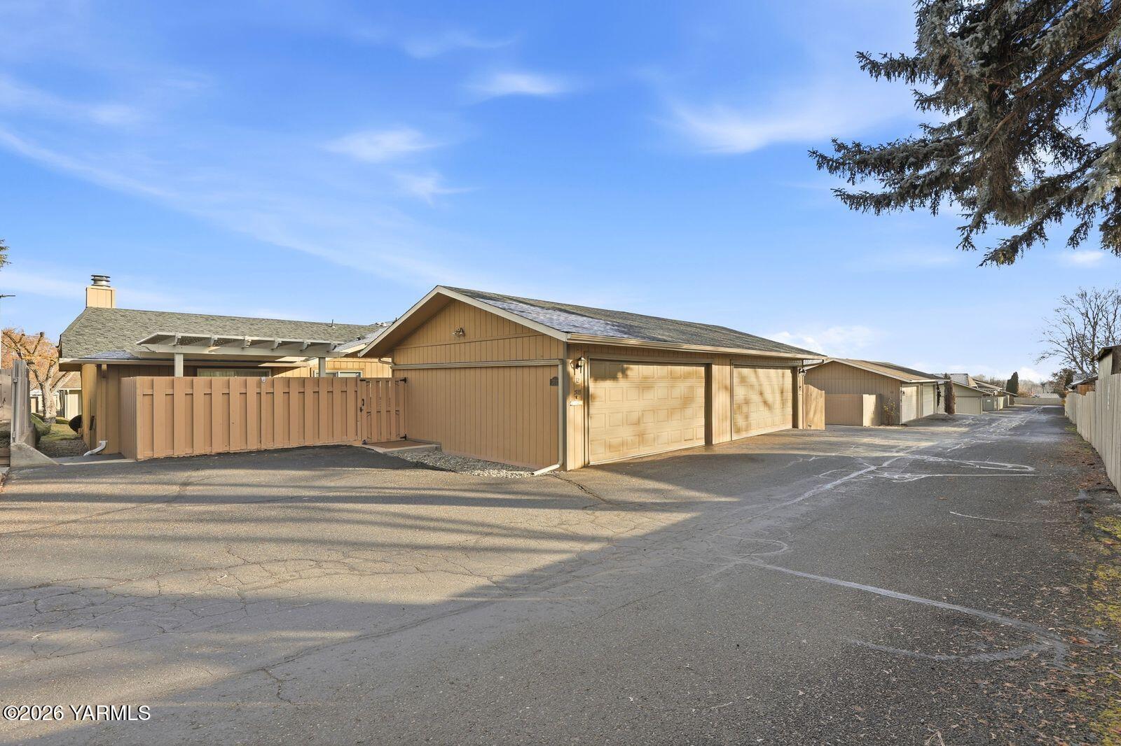 3111 Ponderosa Pl Unit: 12