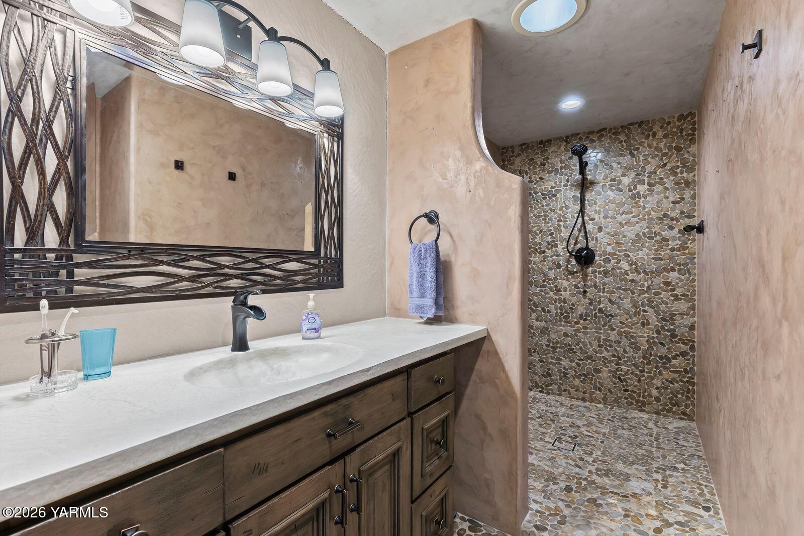 3111 Ponderosa Pl Unit: 12