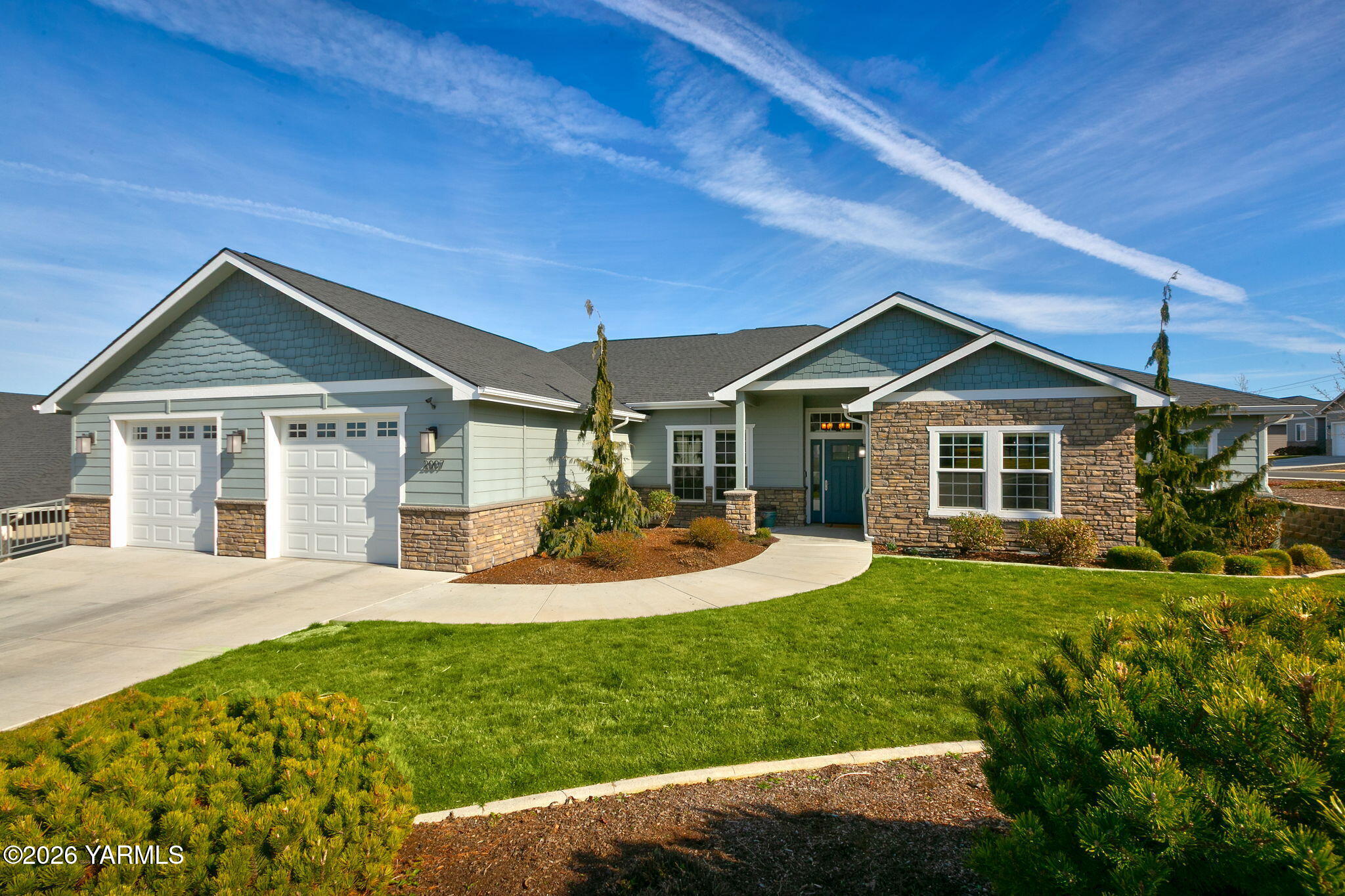 2007 S 75th Ave