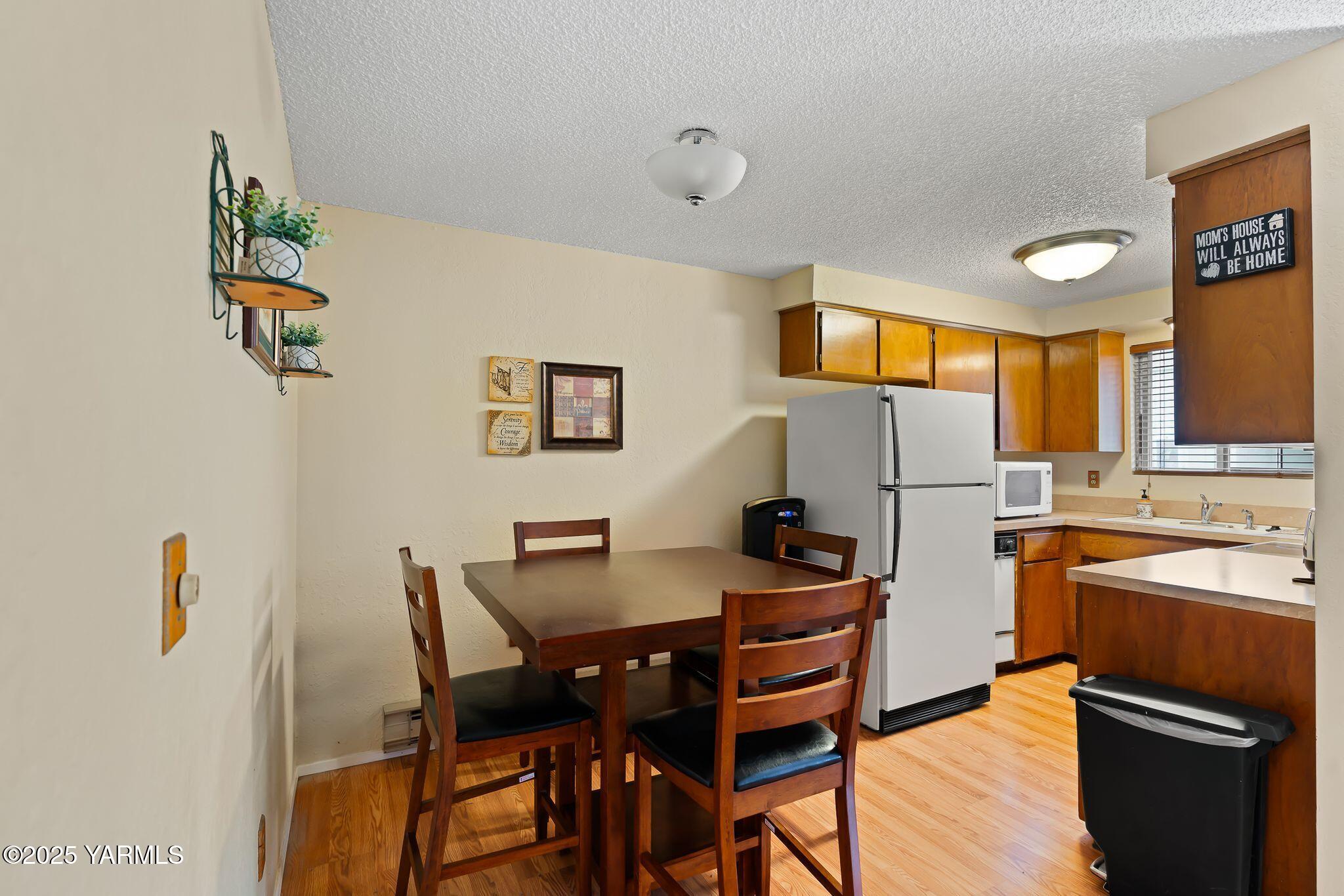 500 Richards Rd