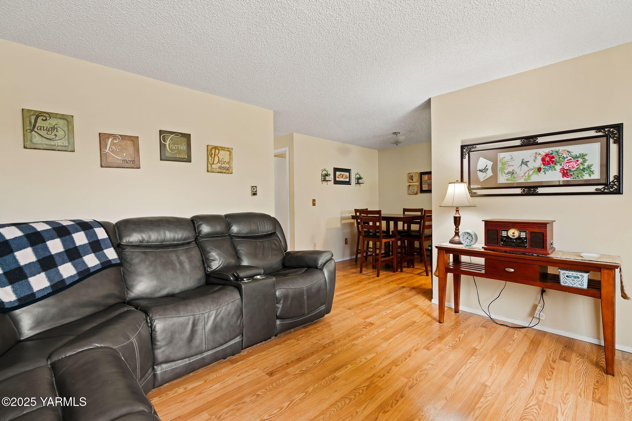 500 Richards Rd