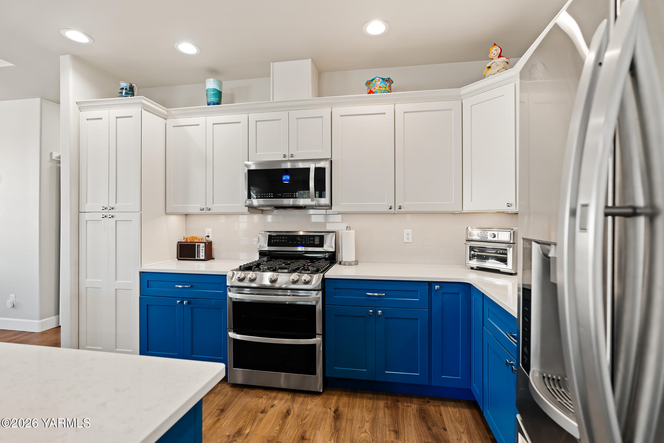 12 N 96th Ave