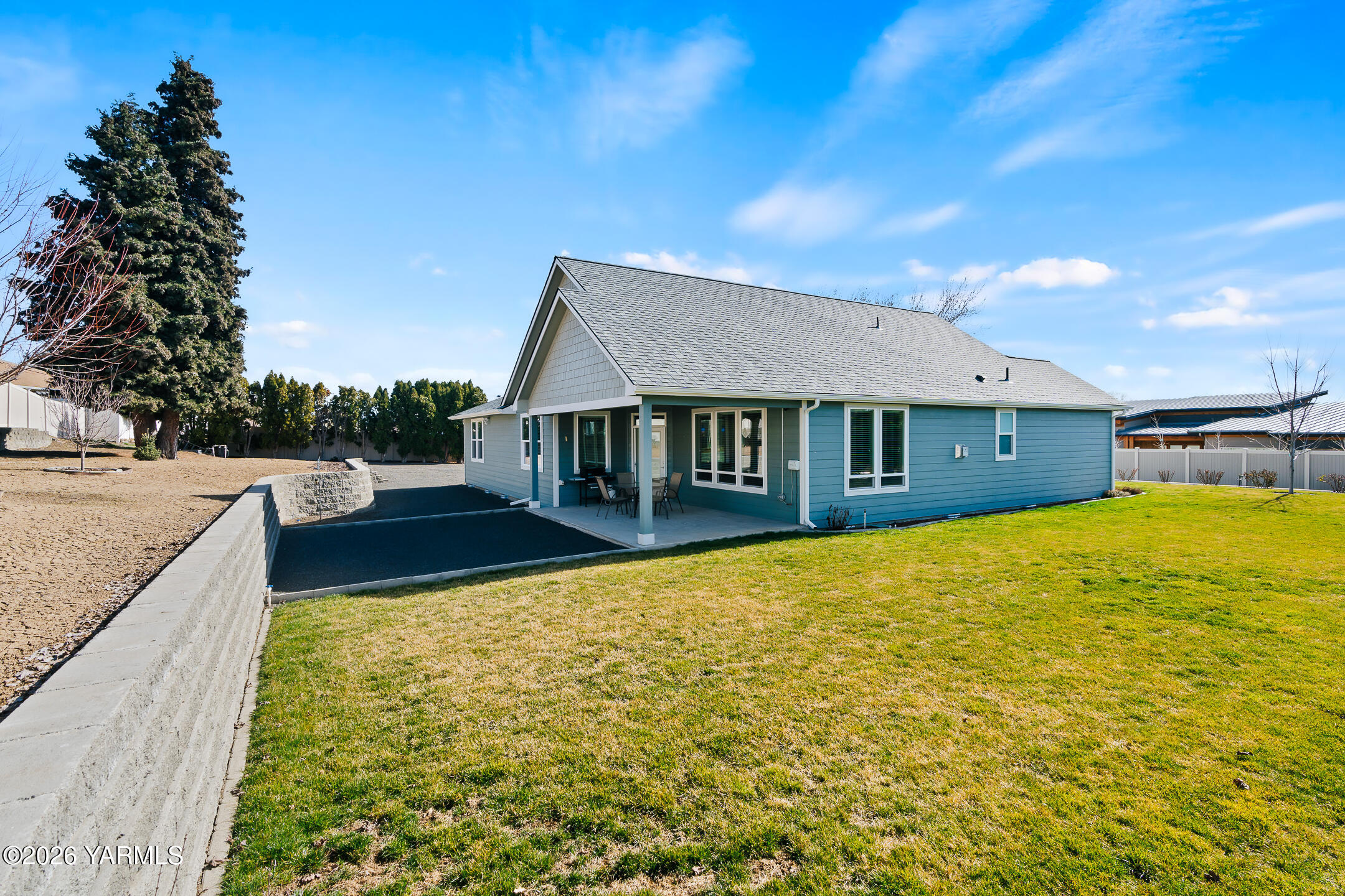 12 N 96th Ave
