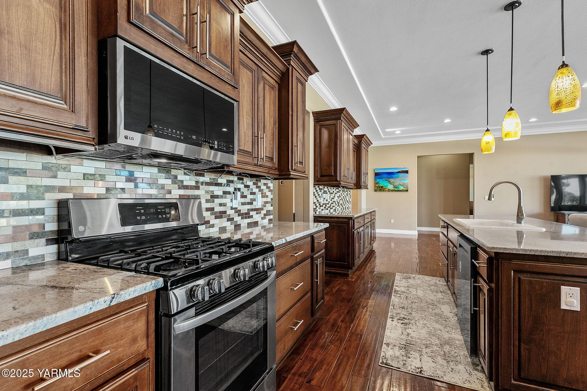 7501 Crestfields Rd