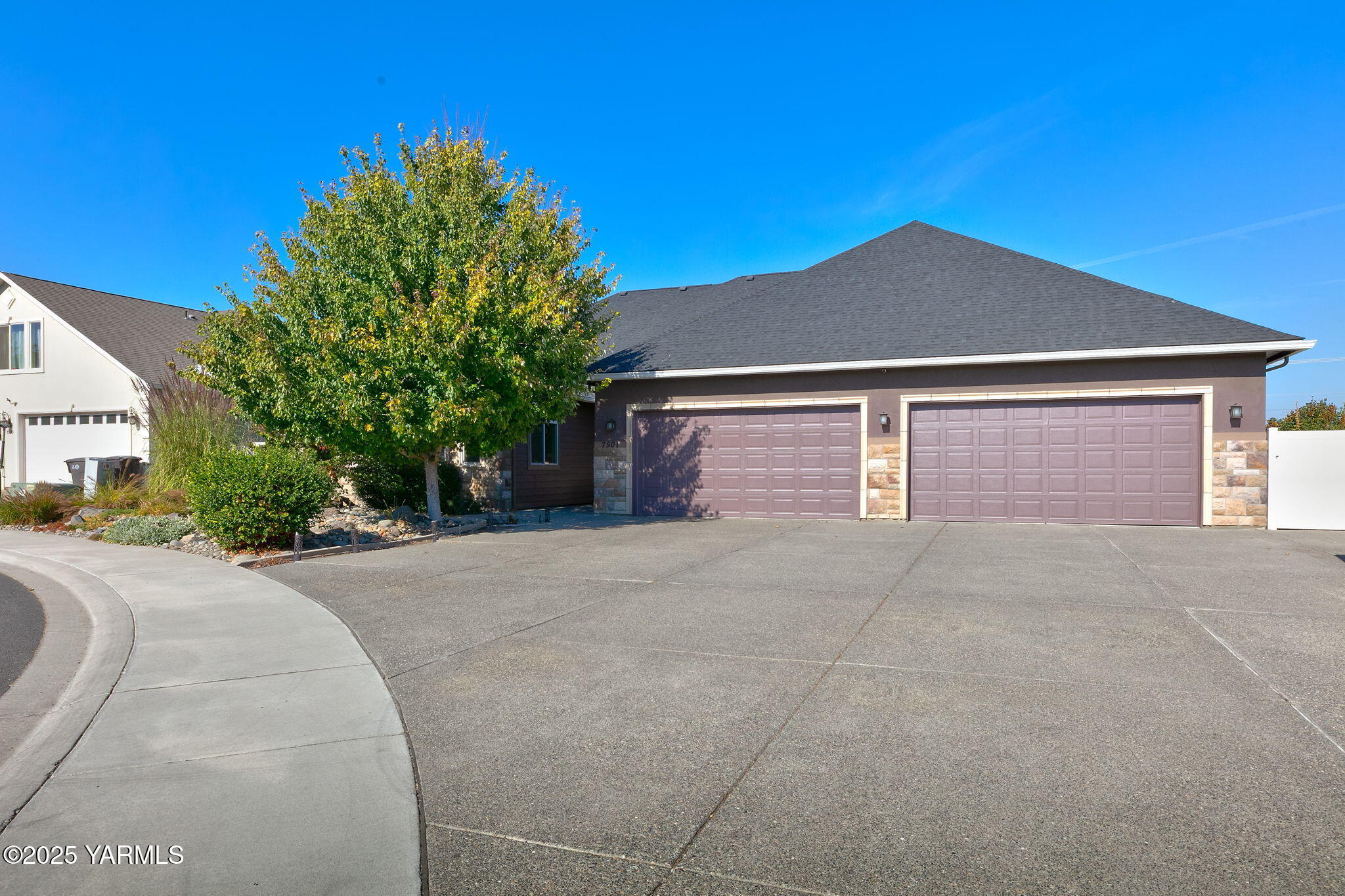 7501 Crestfields Rd