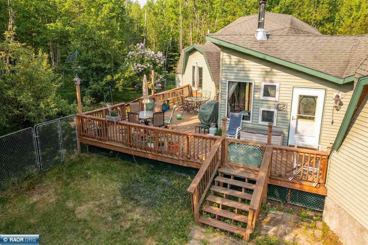 3382 E Breezy Point Rd