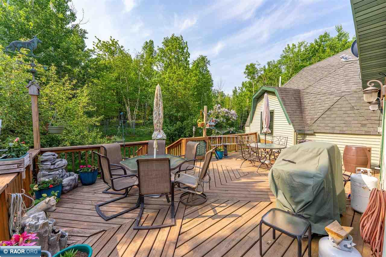 3382 E Breezy Point Rd