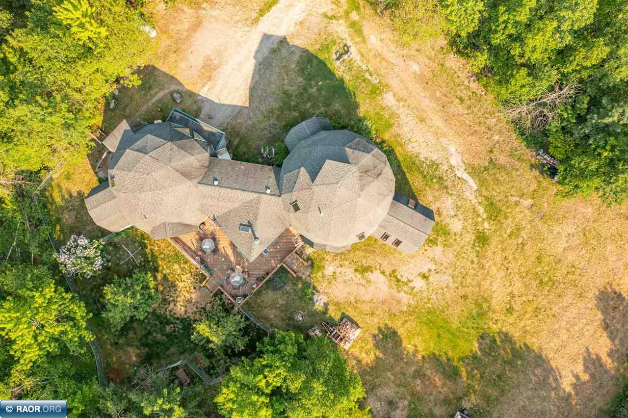 3382 E Breezy Point Rd