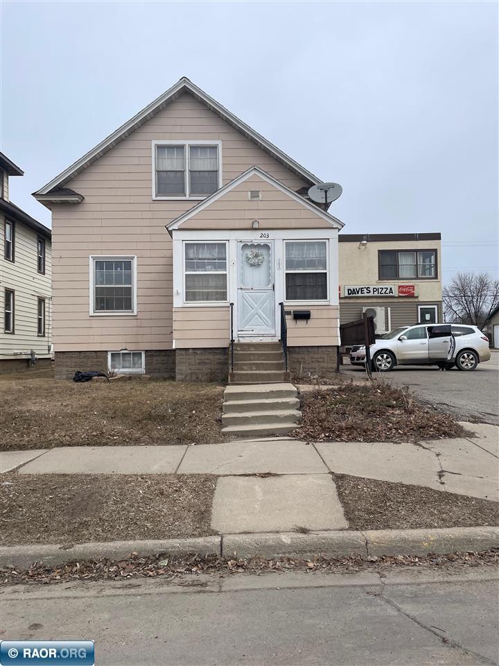203 3rd Street S